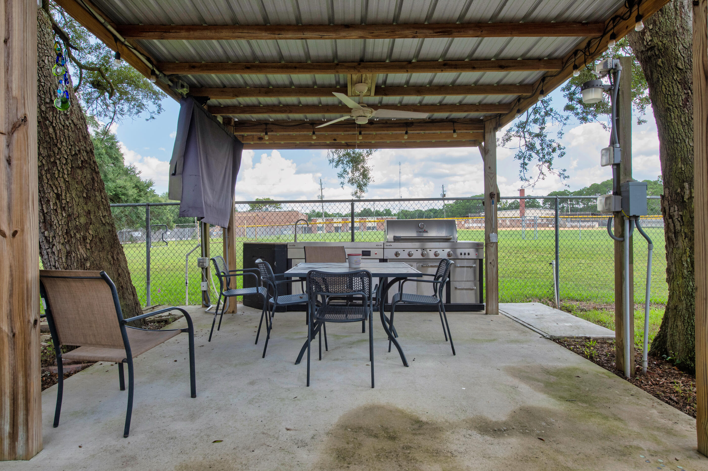 2587 Dana Court Shalimar FL 32579