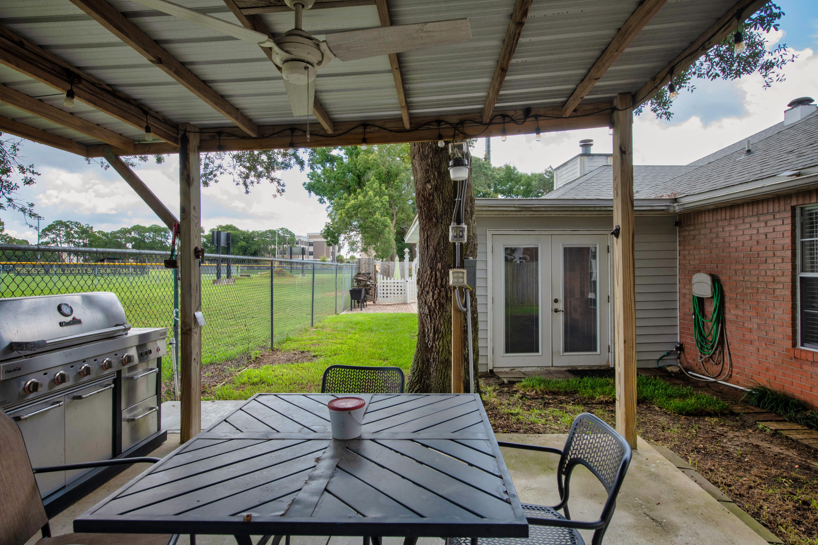2587 Dana Court Shalimar FL 32579