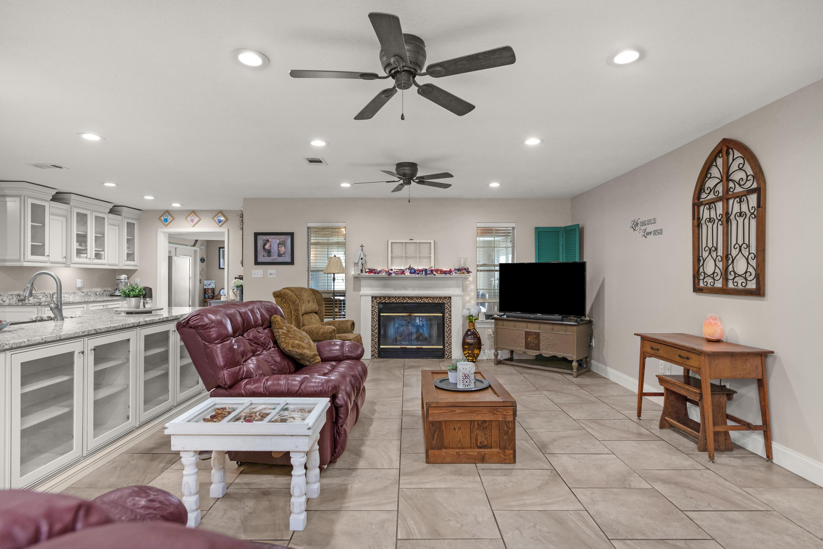 2587 Dana Court Shalimar FL 32579