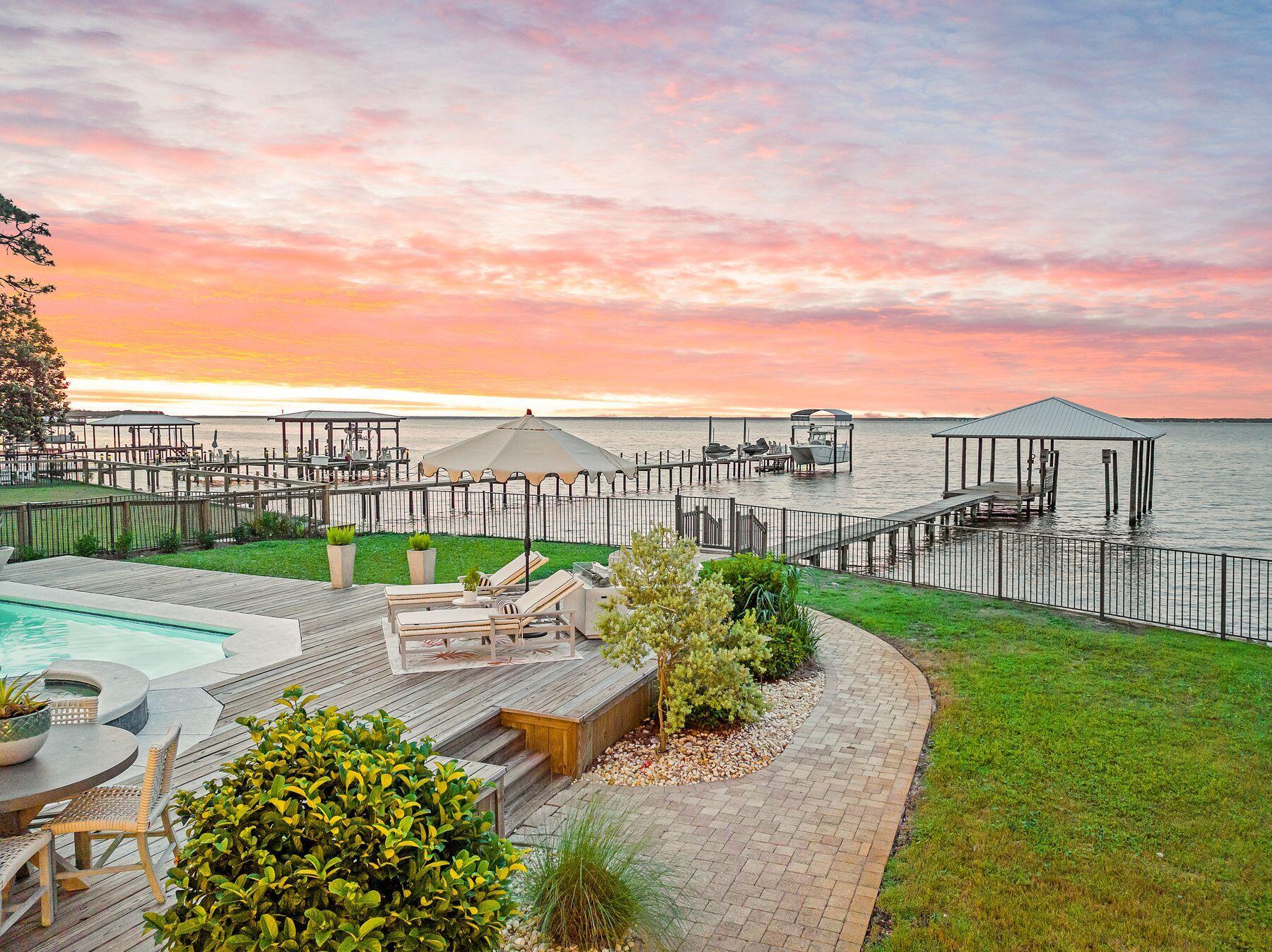 92 Carolyn Lane Santa Rosa Beach FL 32459