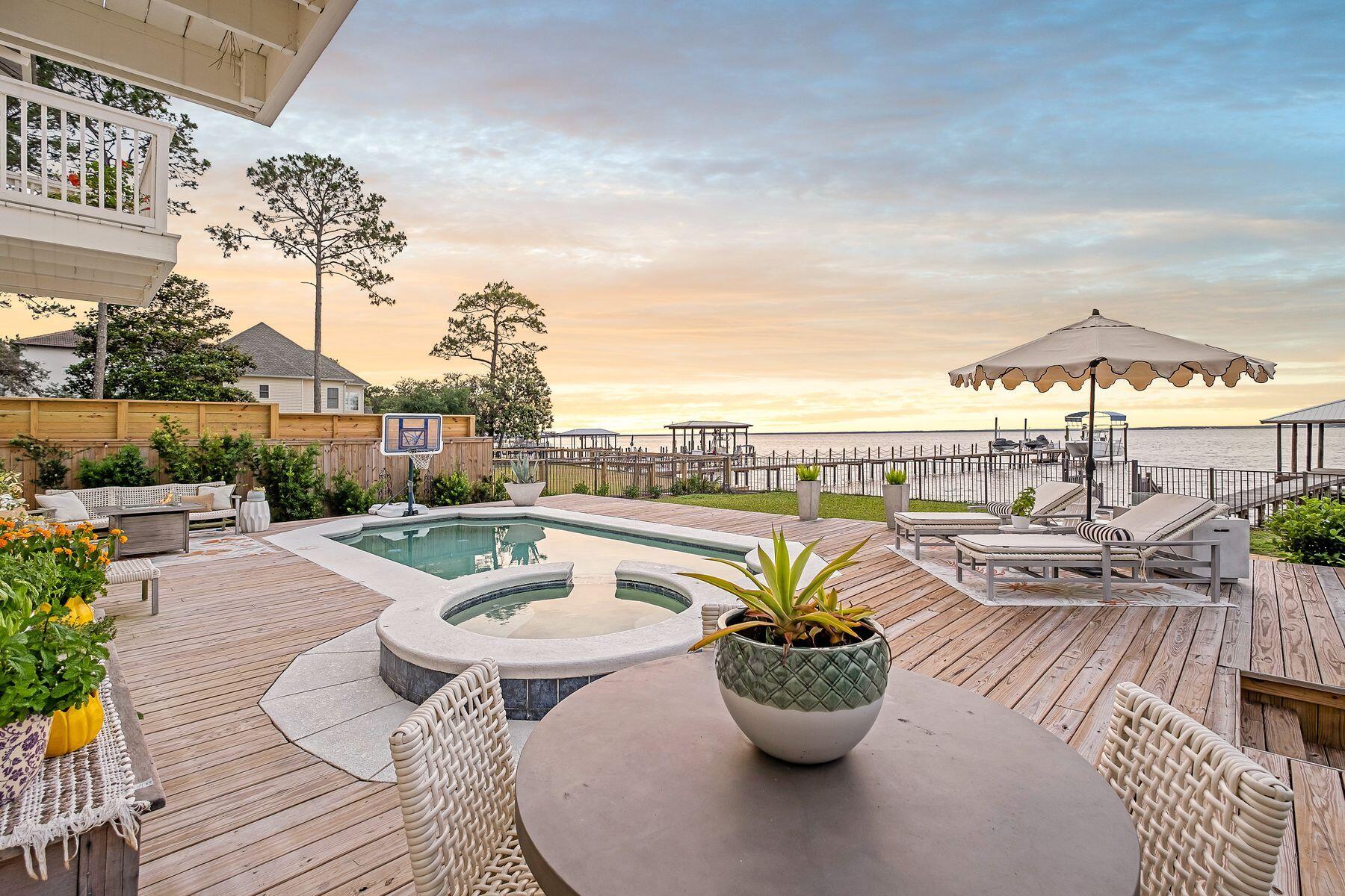 92 Carolyn Lane Santa Rosa Beach FL 32459