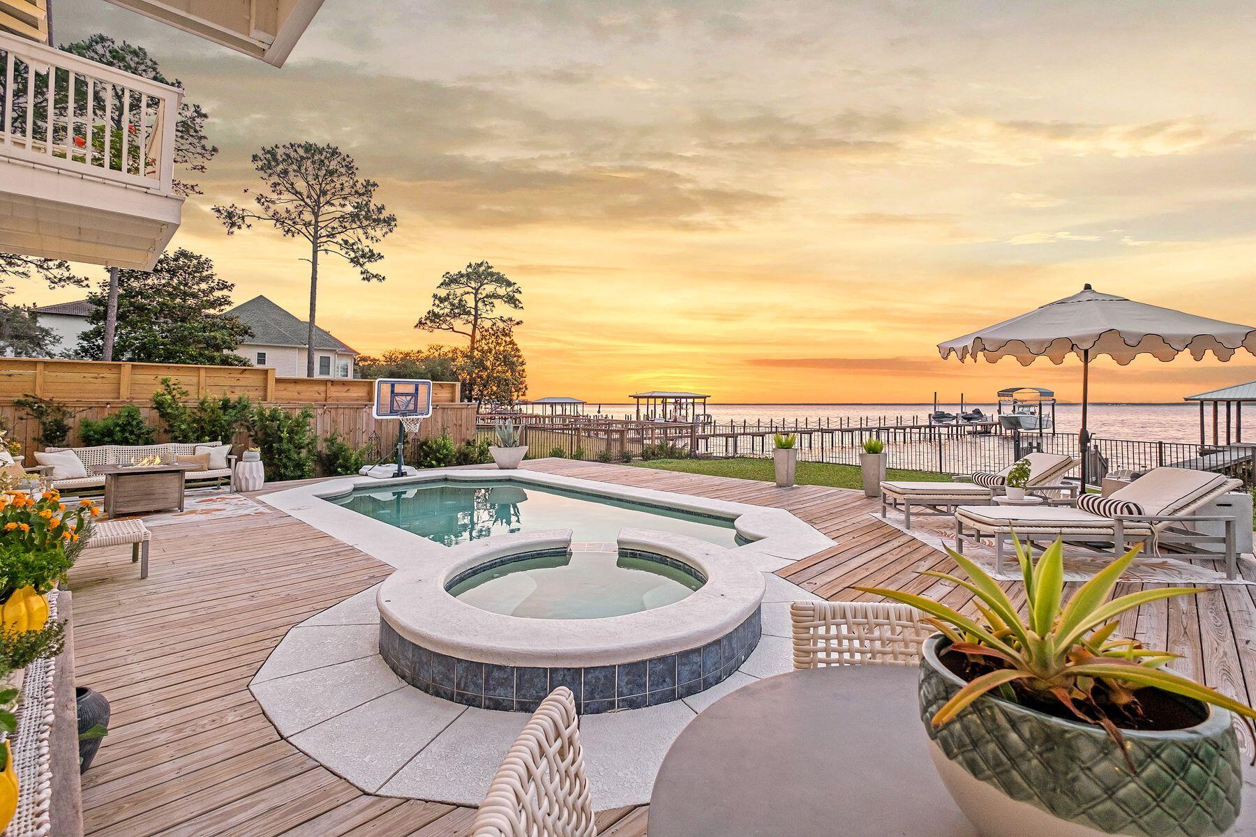 92 Carolyn Lane Santa Rosa Beach FL 32459