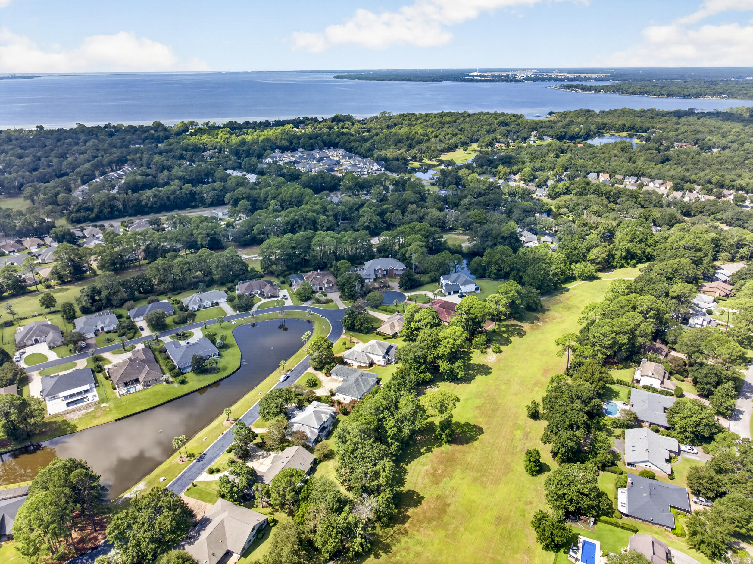 1538 Glenlake Circle Niceville FL 32578