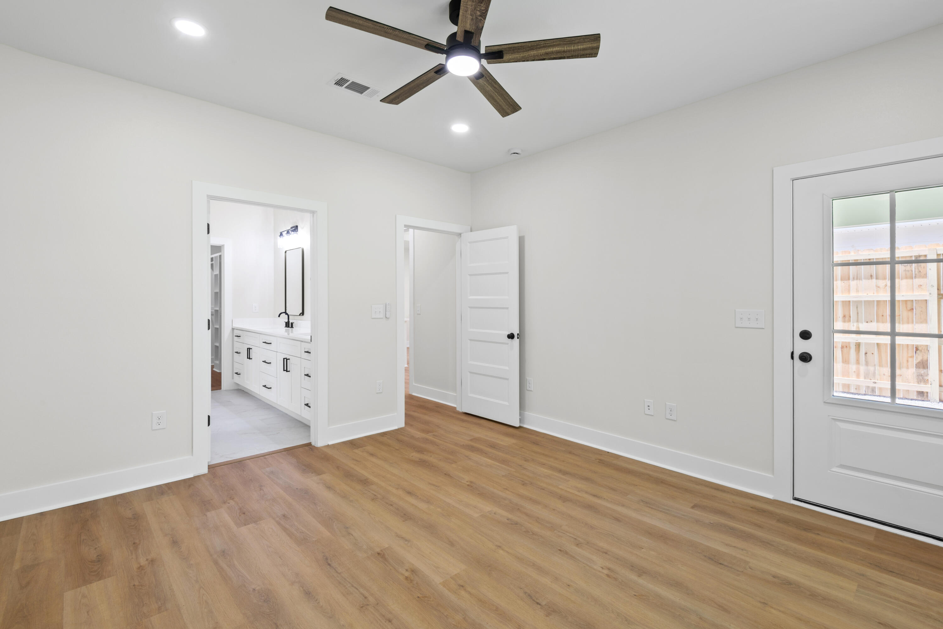 308 A Okaloosa Avenue Valparaiso FL 32580