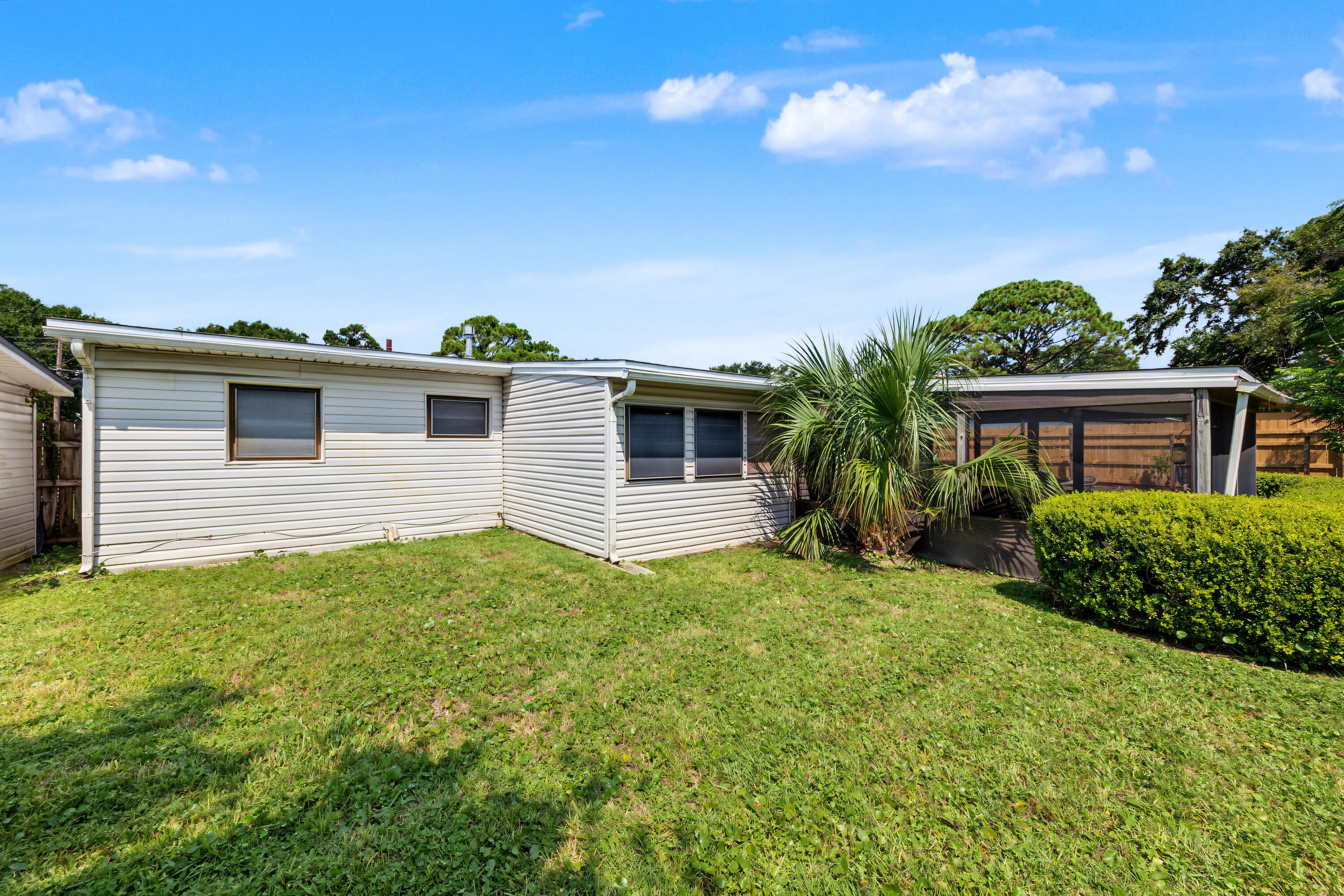 430 Shrewsbury Road Mary Esther FL 32569