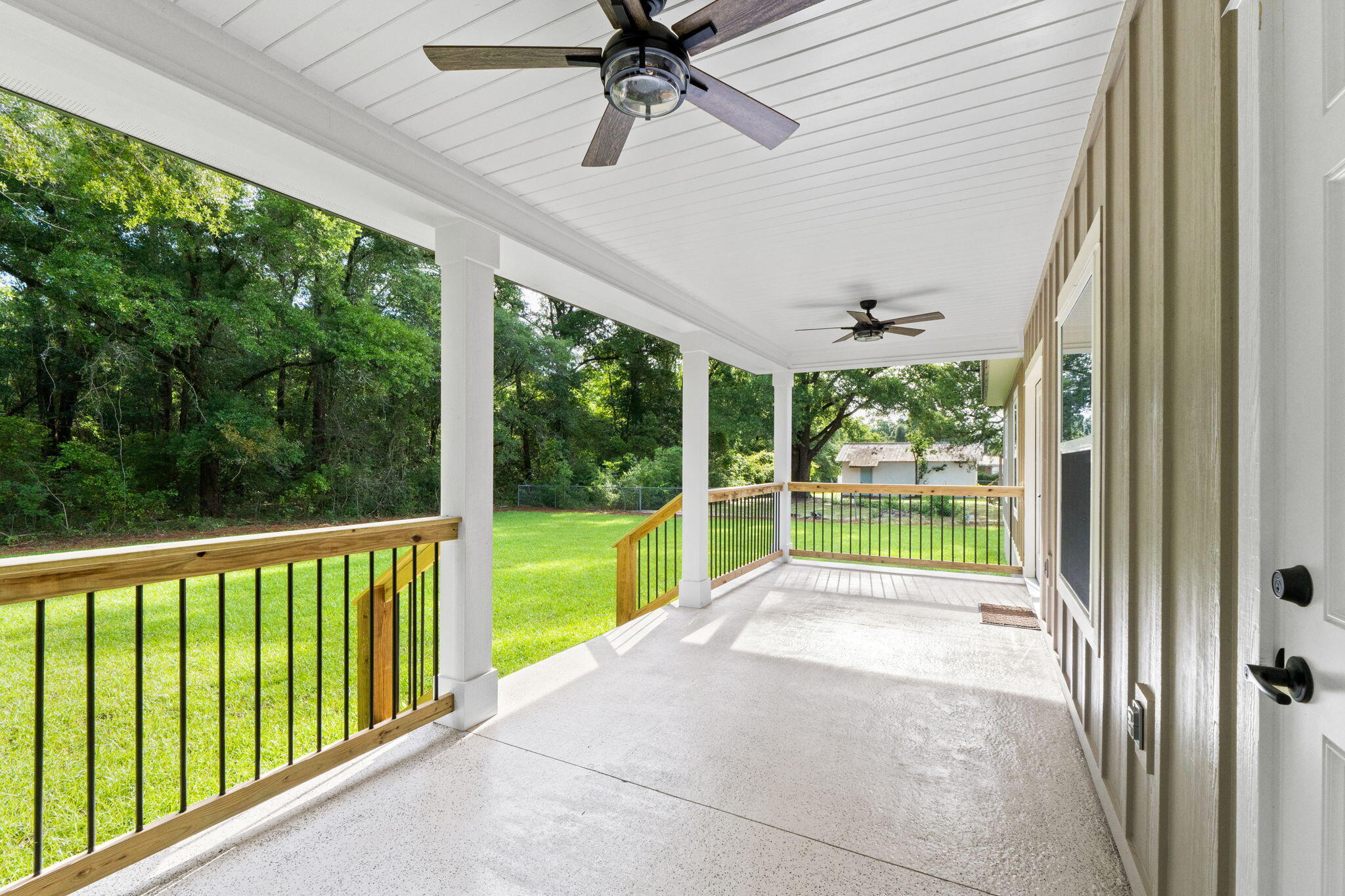781 Bay Avenue Defuniak Springs FL 32435