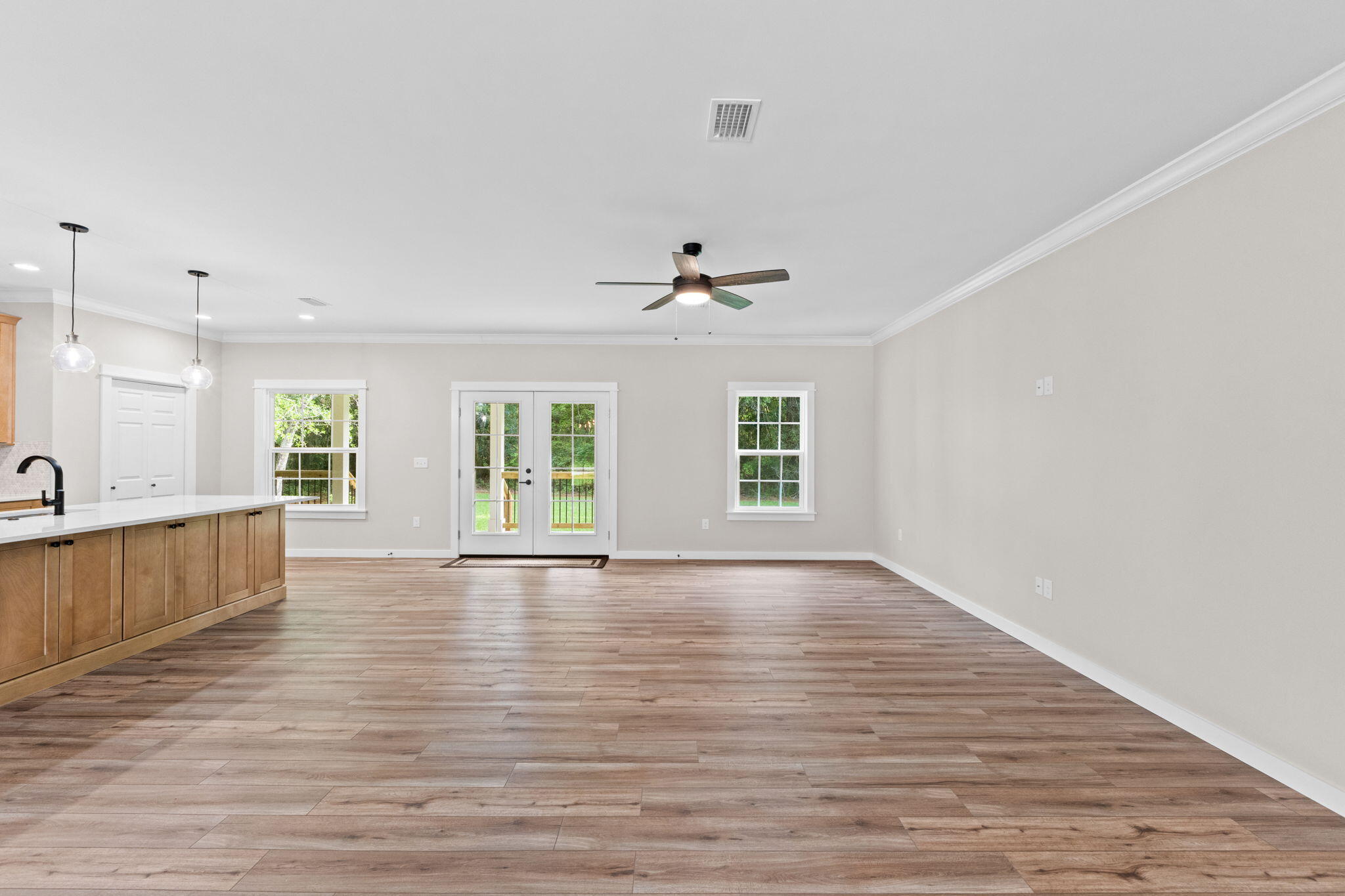 781 Bay Avenue Defuniak Springs FL 32435