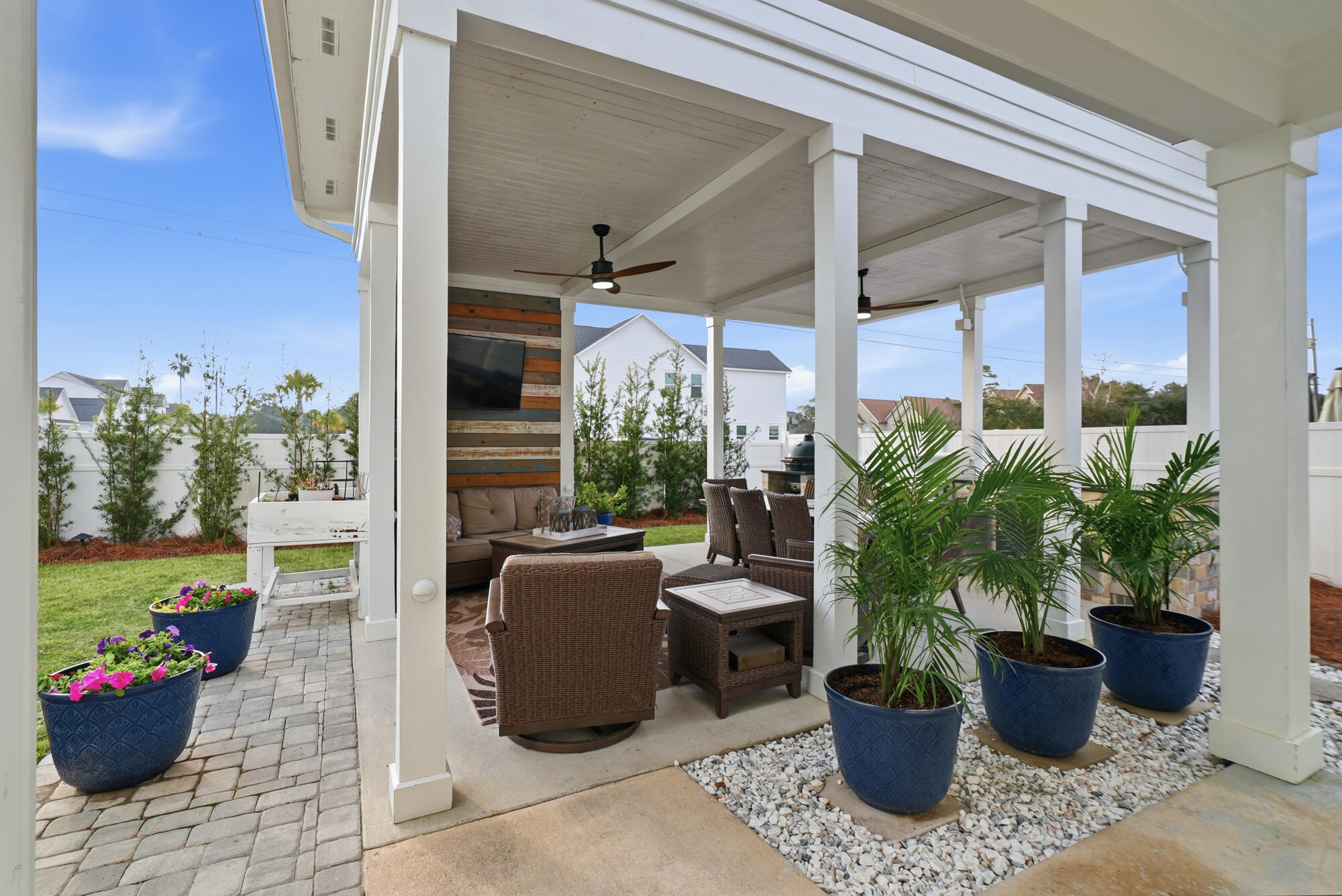 725 Landing Circle Panama City Beach FL 32413