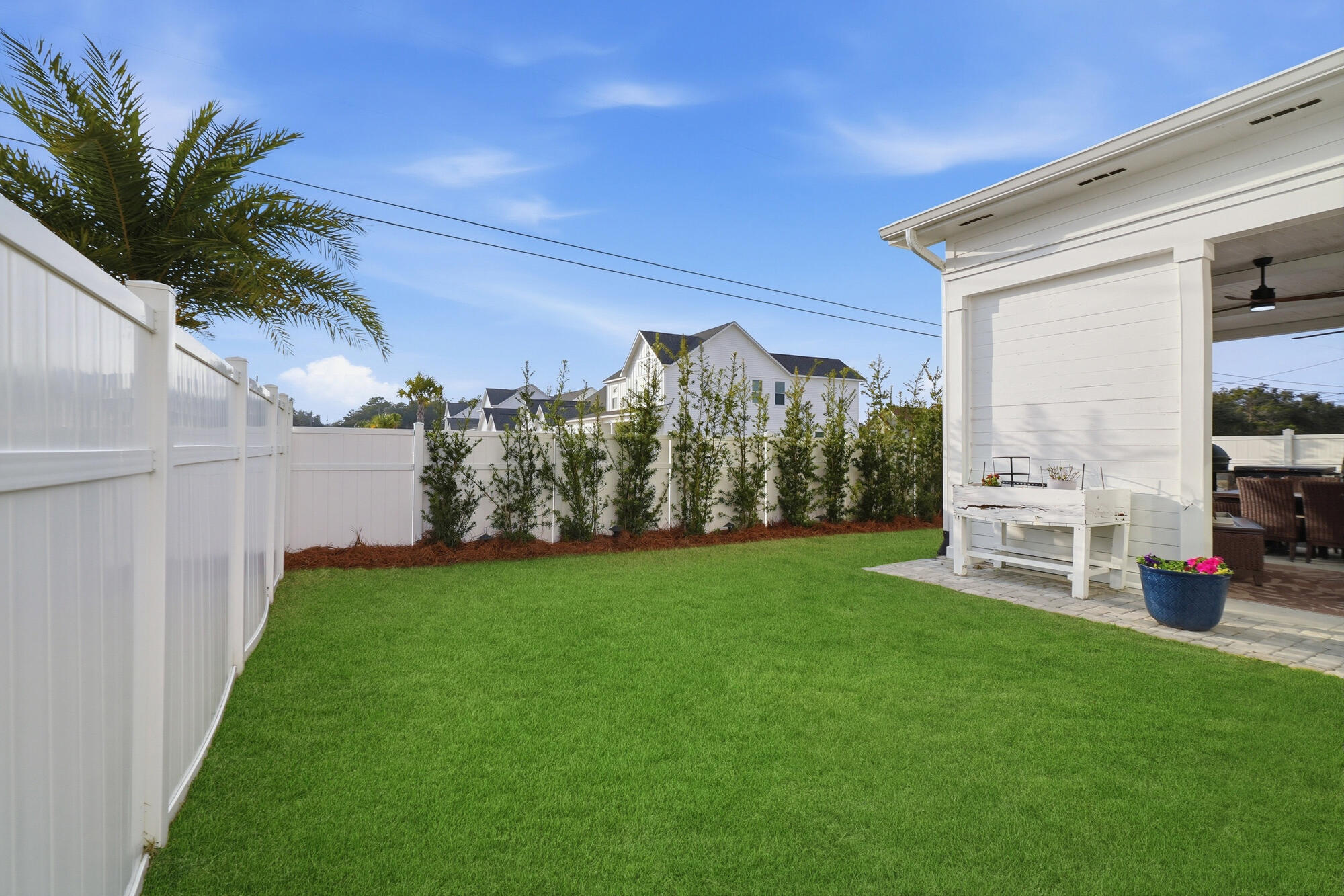 725 Landing Circle Panama City Beach FL 32413