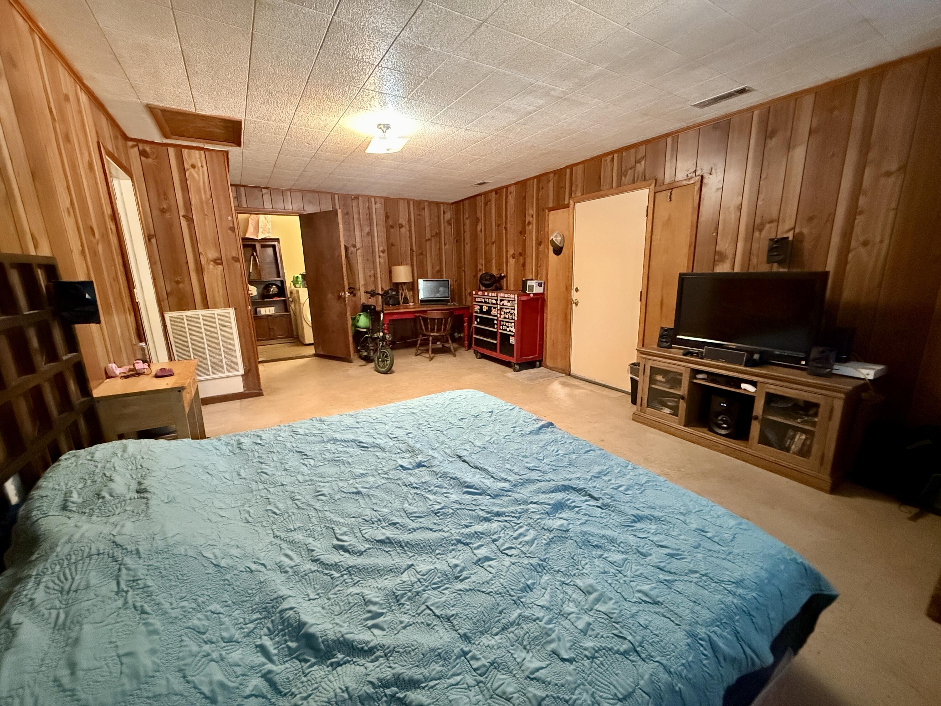 454 E Burdick Avenue Defuniak Springs FL 32433