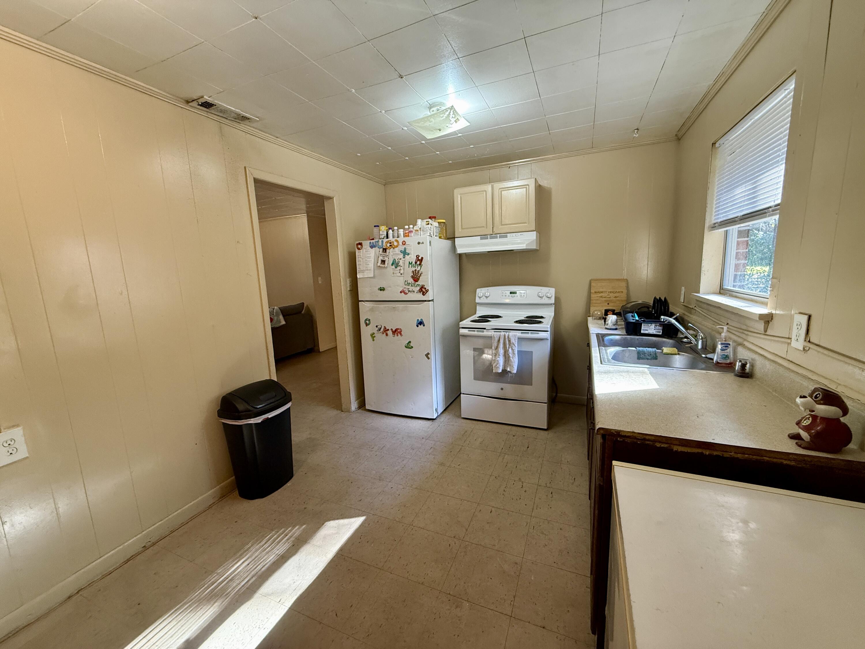 454 E Burdick Avenue Defuniak Springs FL 32433