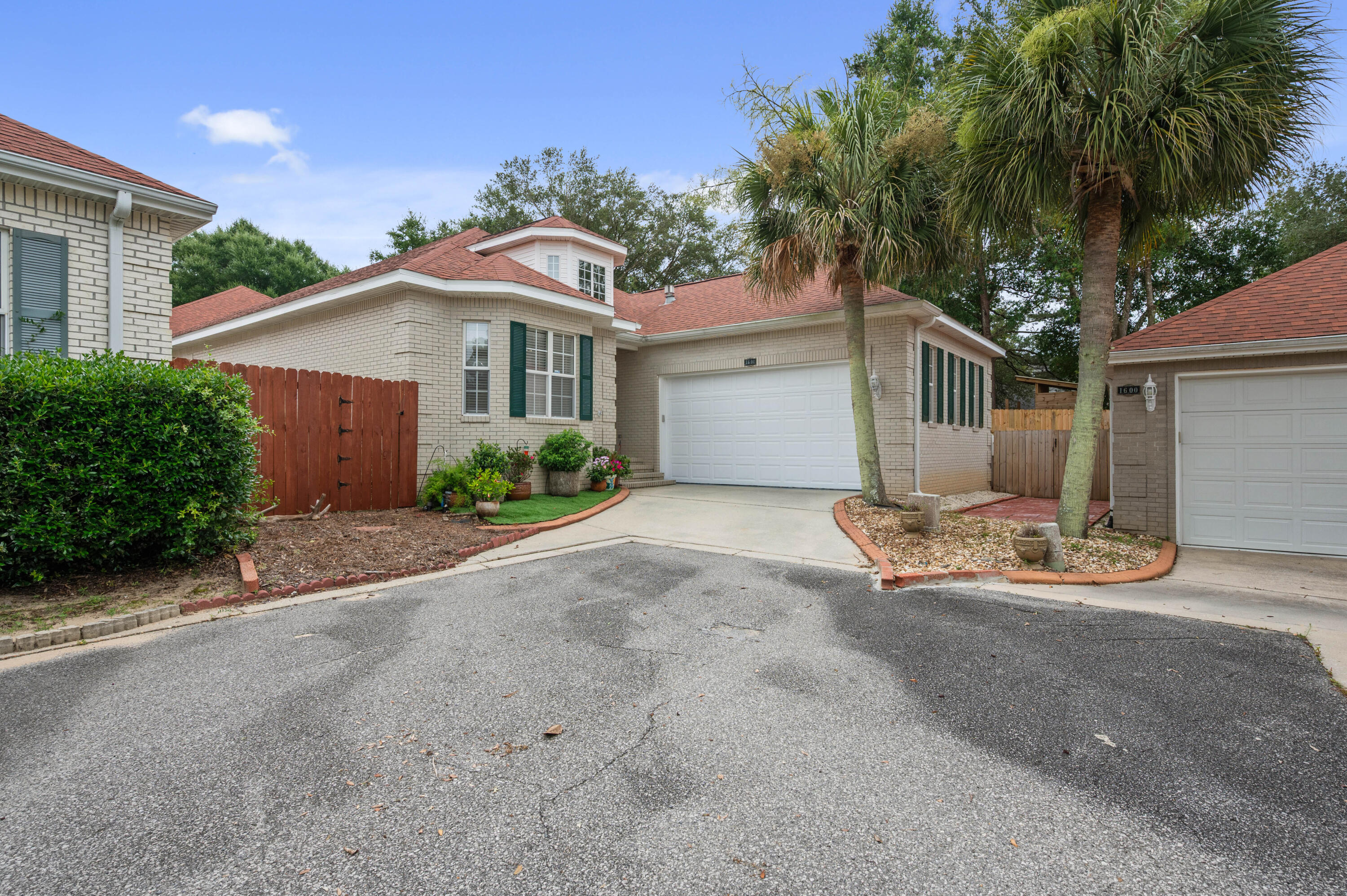 1601 Mallorca Cove Niceville FL 32578