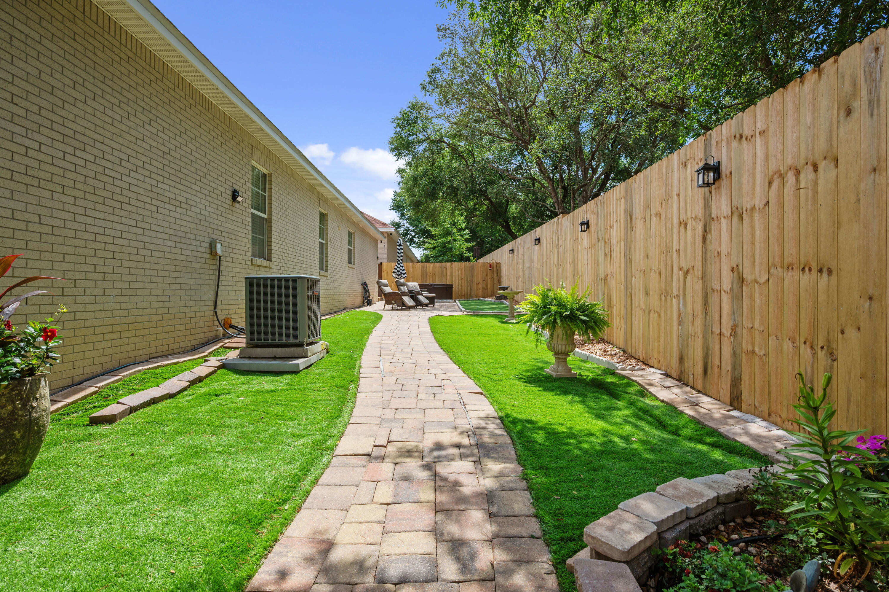 1601 Mallorca Cove Niceville FL 32578