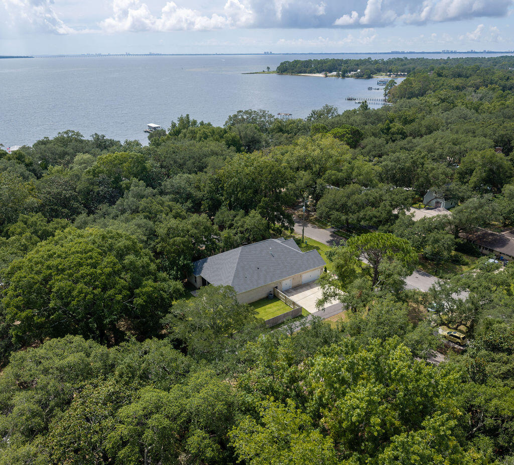 166 Grandview Avenue Valparaiso FL 32580