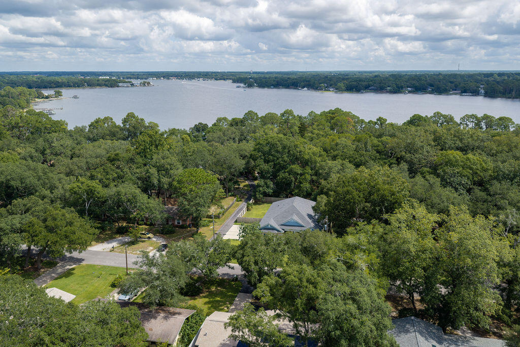 166 Grandview Avenue Valparaiso FL 32580