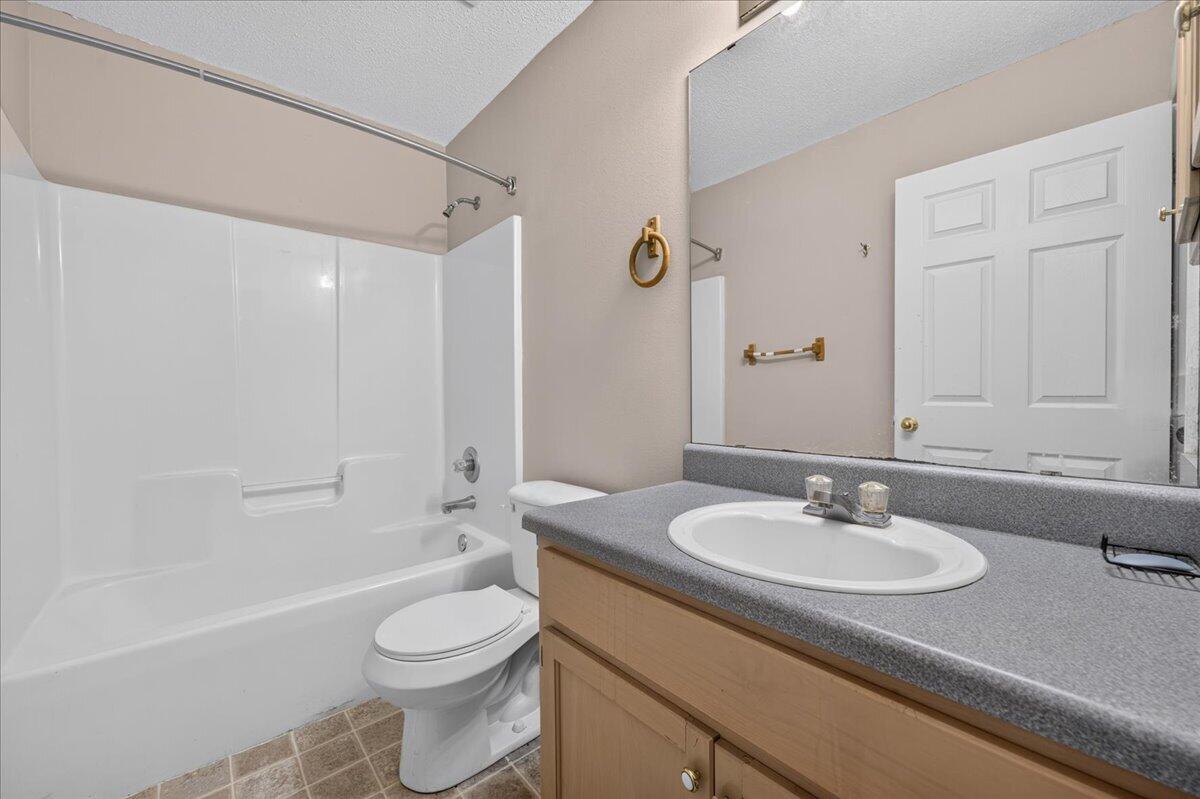 5327 Whitney Court Crestview FL 32536