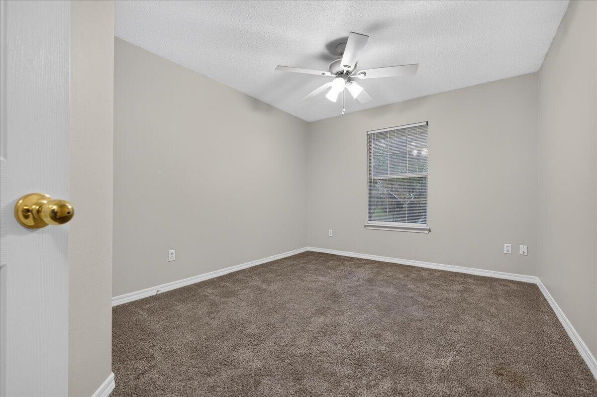 5327 Whitney Court Crestview FL 32536