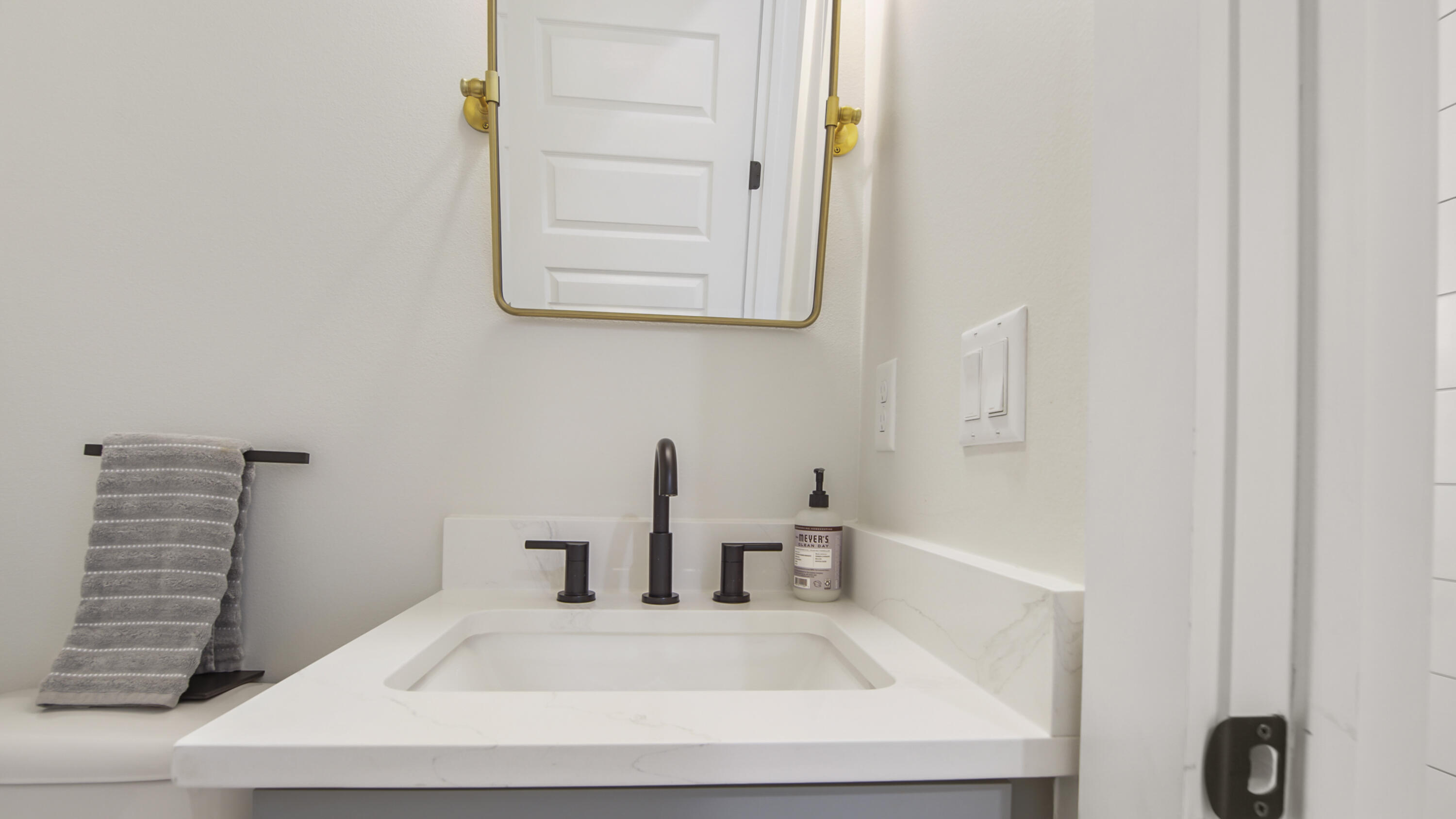 51 W Okeechobee Santa Rosa Beach FL 32459
