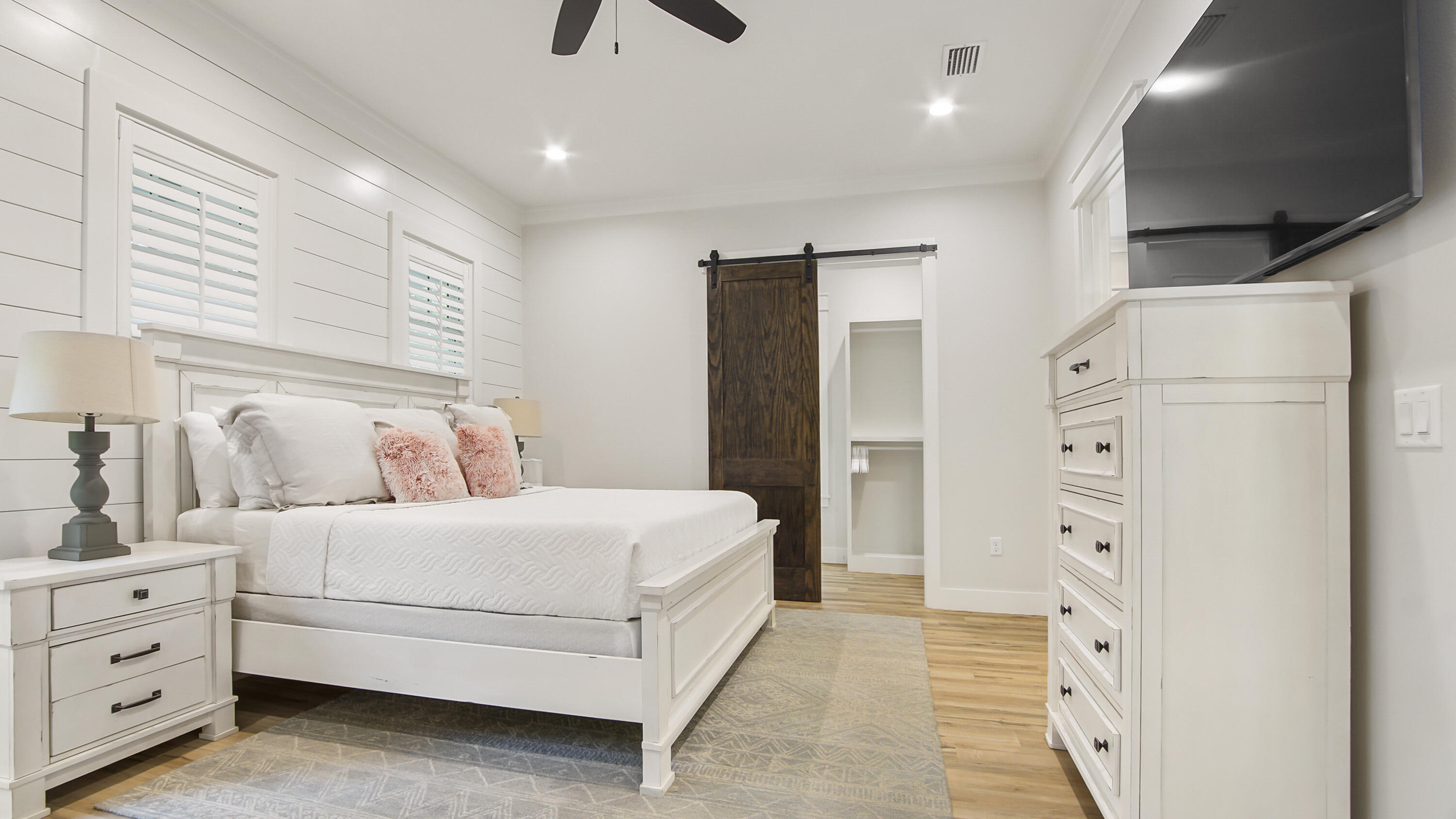 51 W Okeechobee Santa Rosa Beach FL 32459
