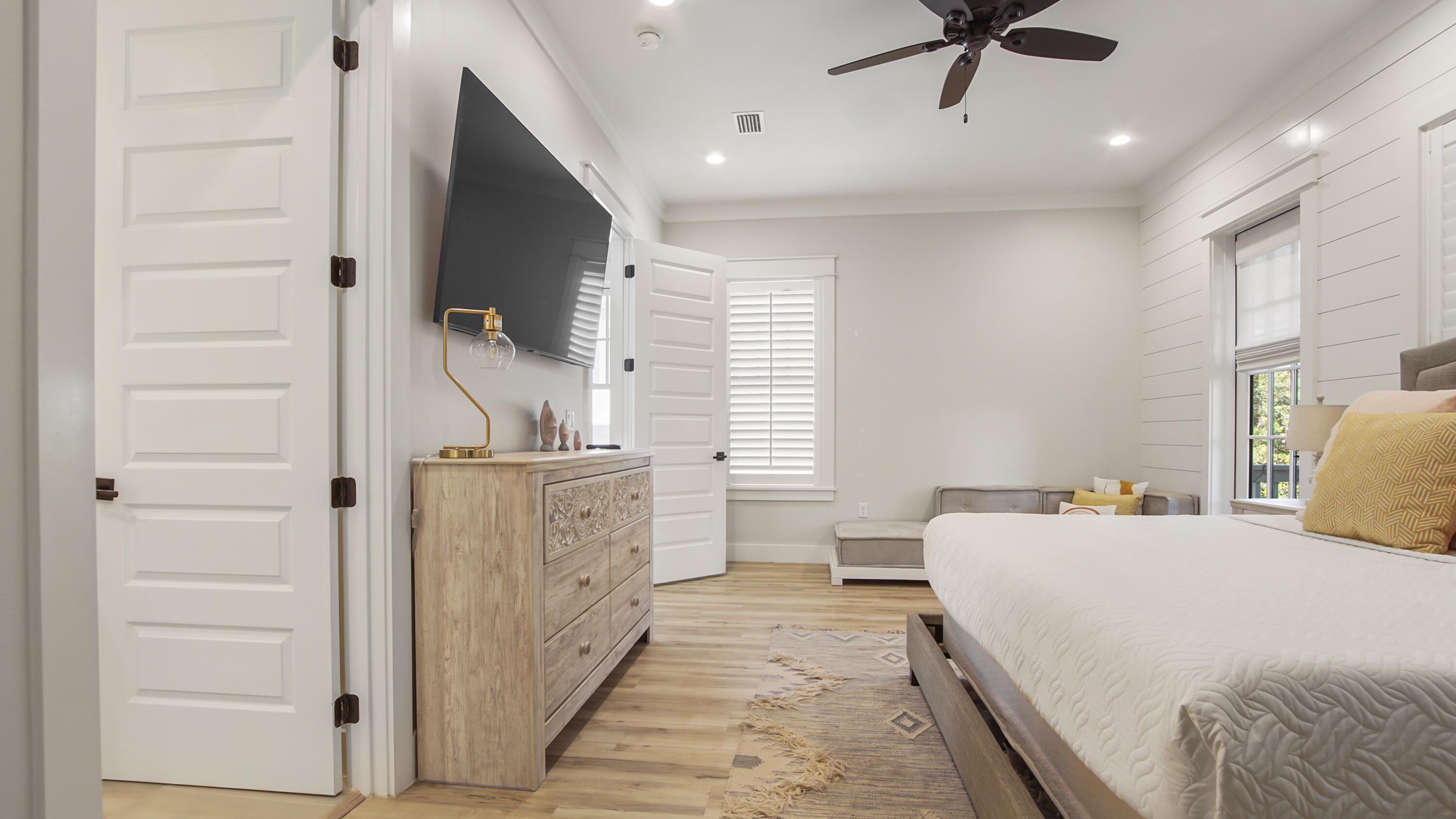 51 W Okeechobee Santa Rosa Beach FL 32459