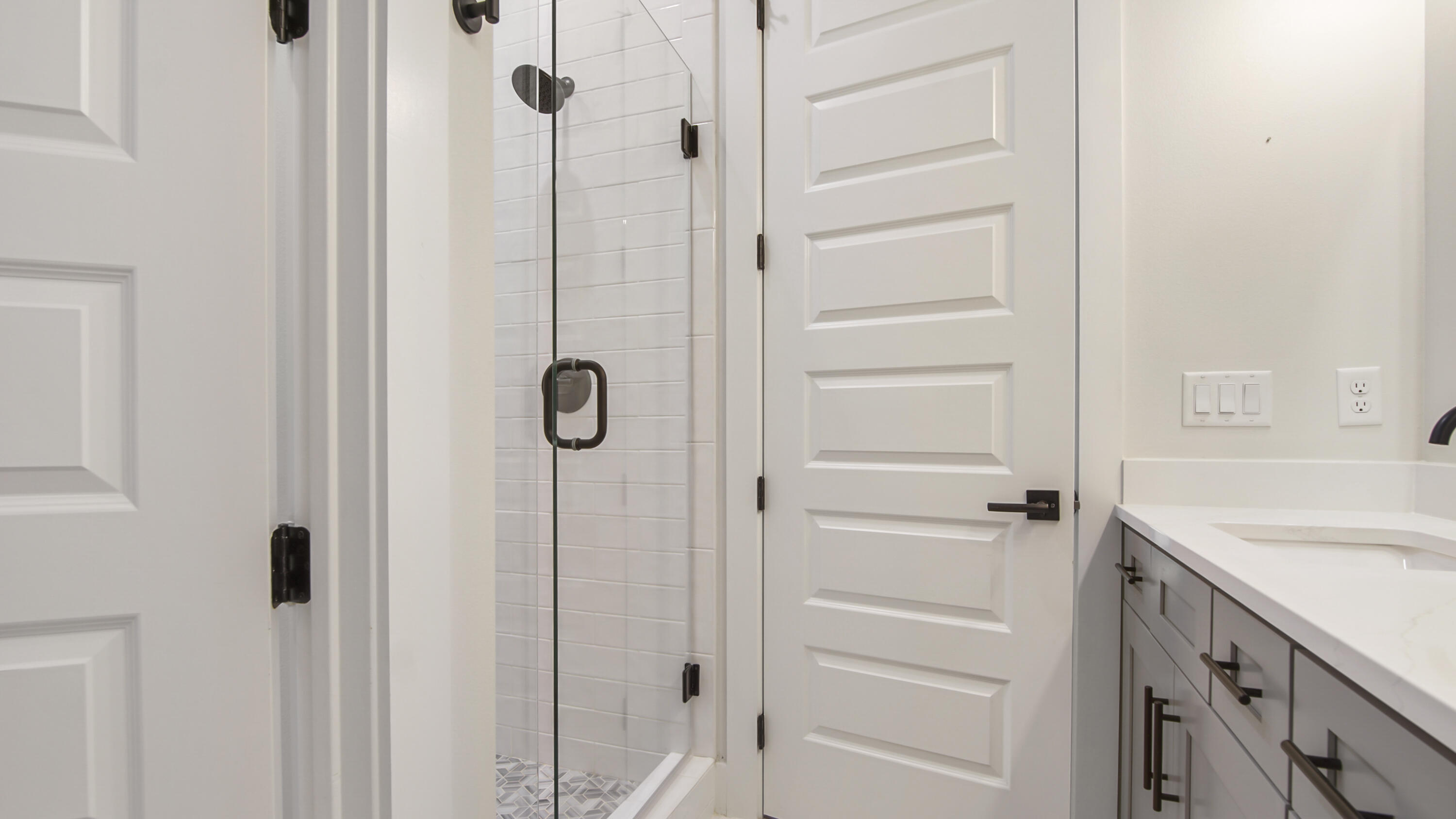 51 W Okeechobee Santa Rosa Beach FL 32459