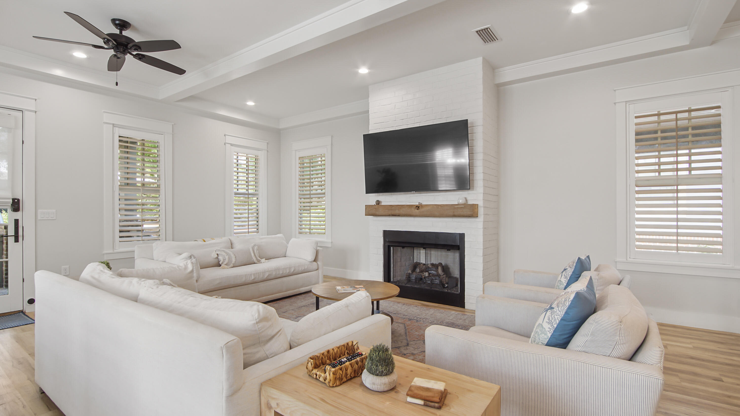 51 W Okeechobee Santa Rosa Beach FL 32459