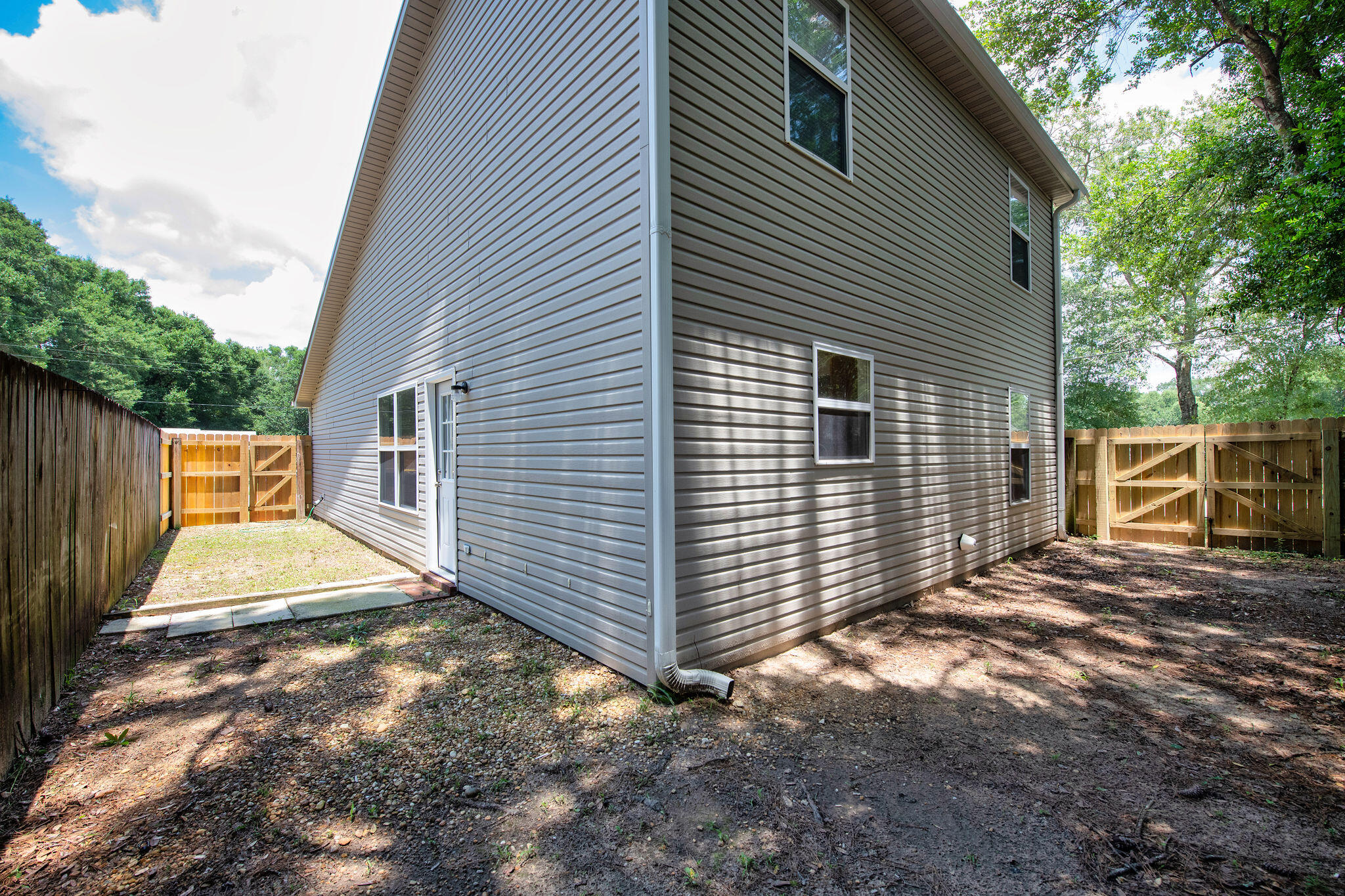 609 E Edney Avenue Crestview FL 32536