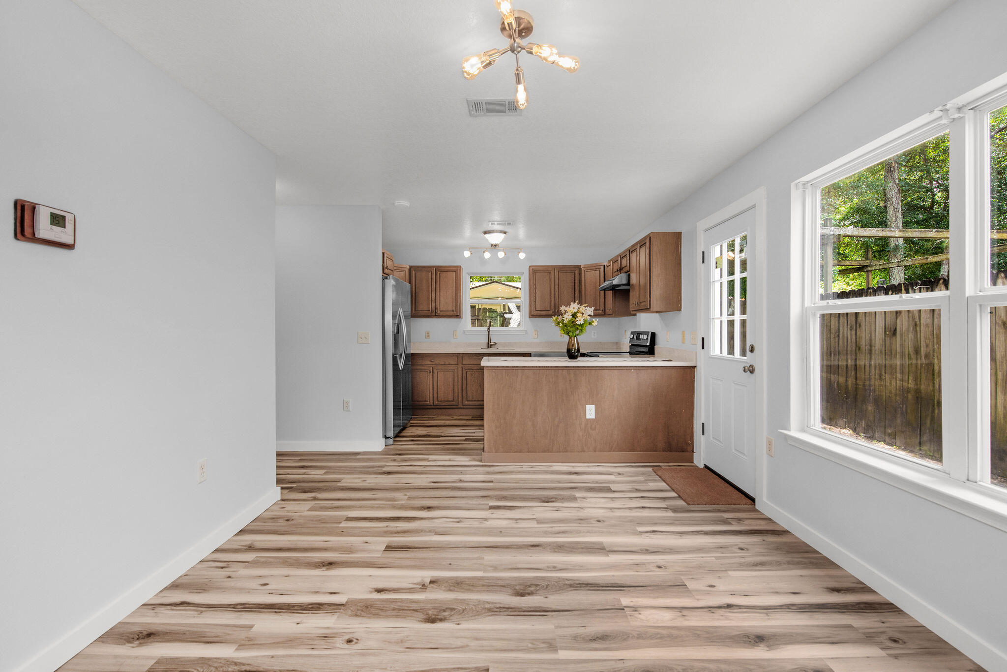 609 E Edney Avenue Crestview FL 32536