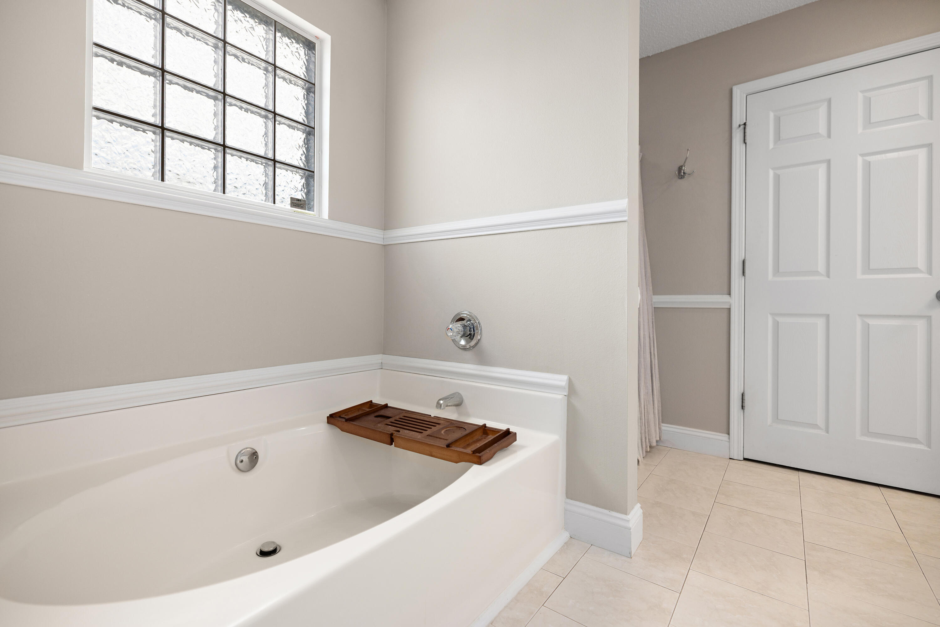 202 Limestone Circle Crestview FL 32539