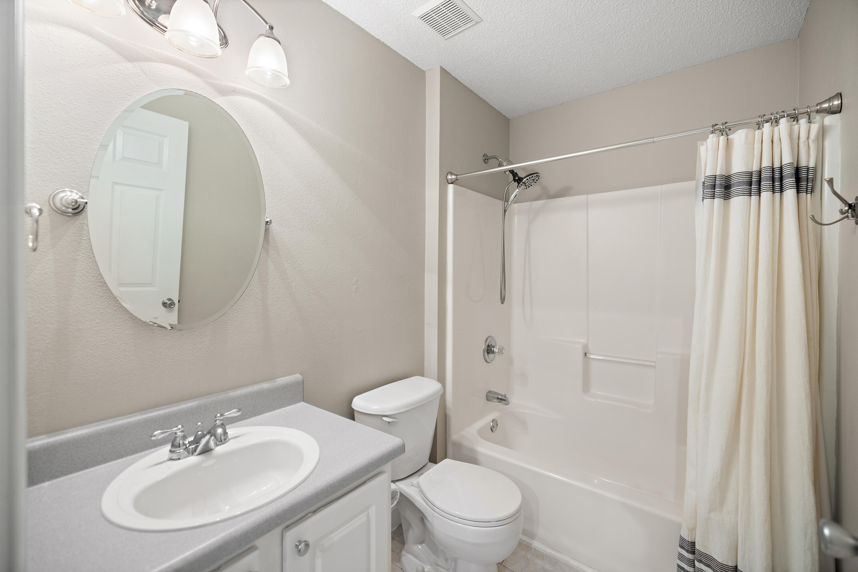 202 Limestone Circle Crestview FL 32539