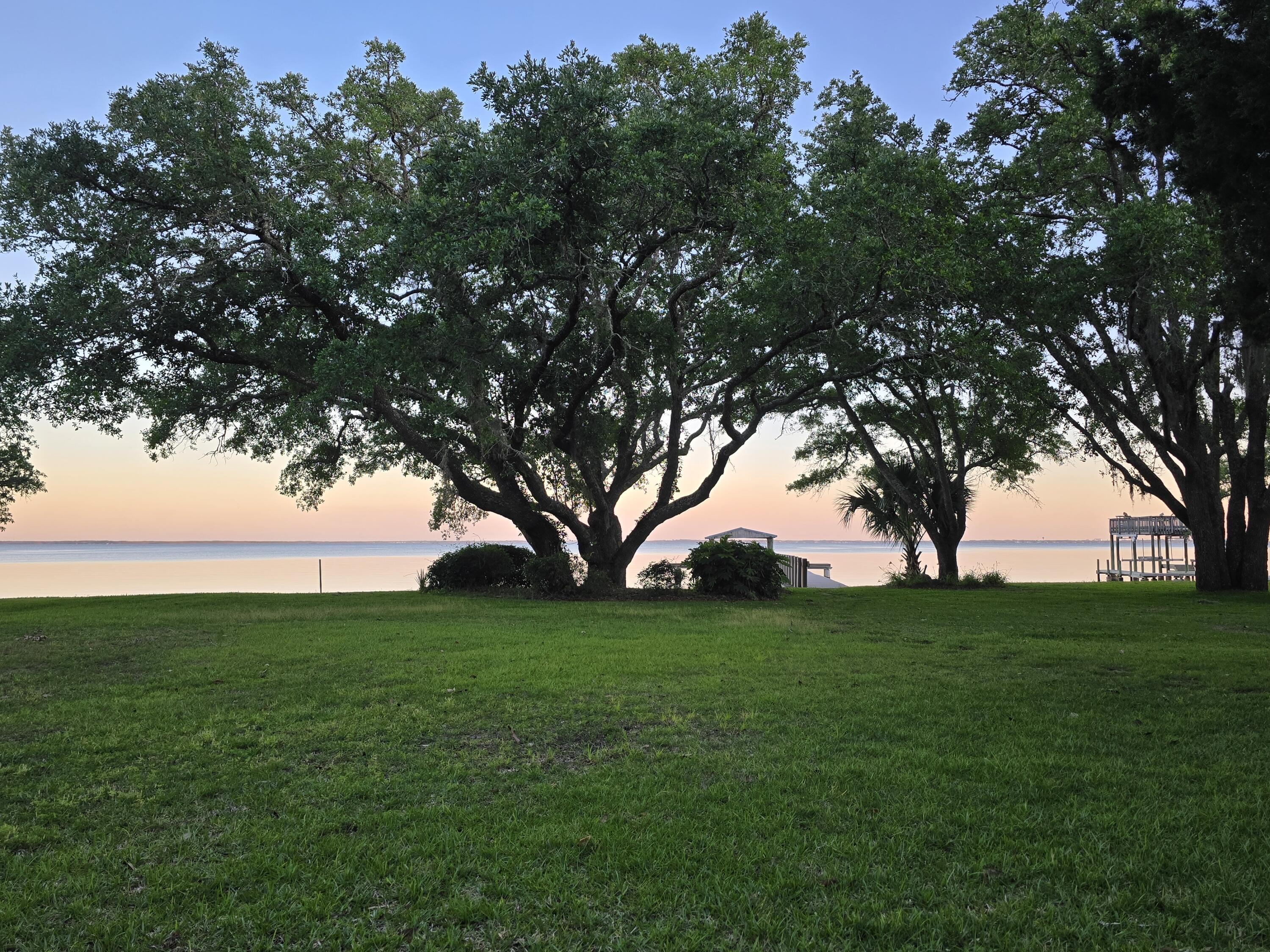 261 Cedar Beach Cove Freeport FL 32439