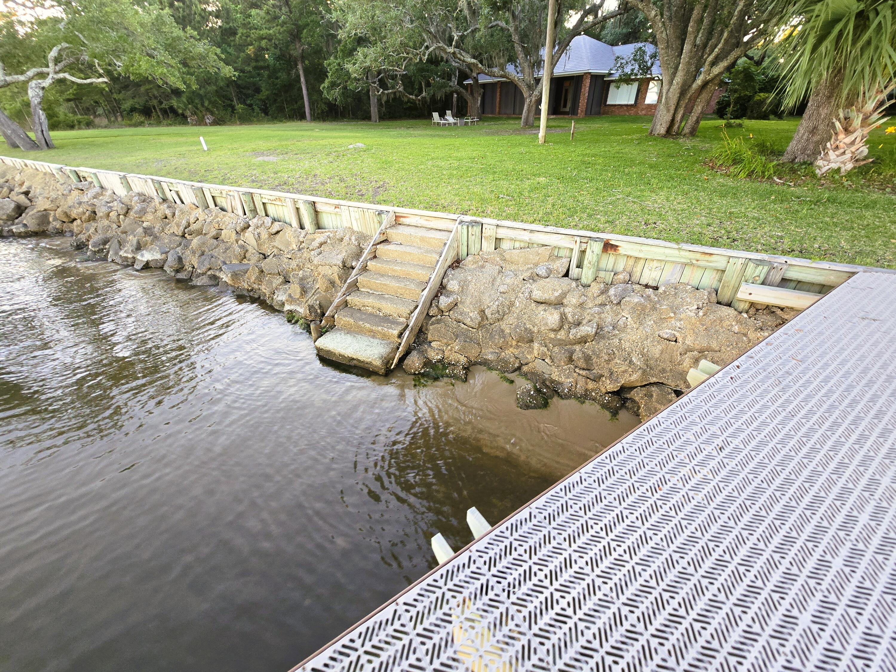 261 Cedar Beach Cove Freeport FL 32439
