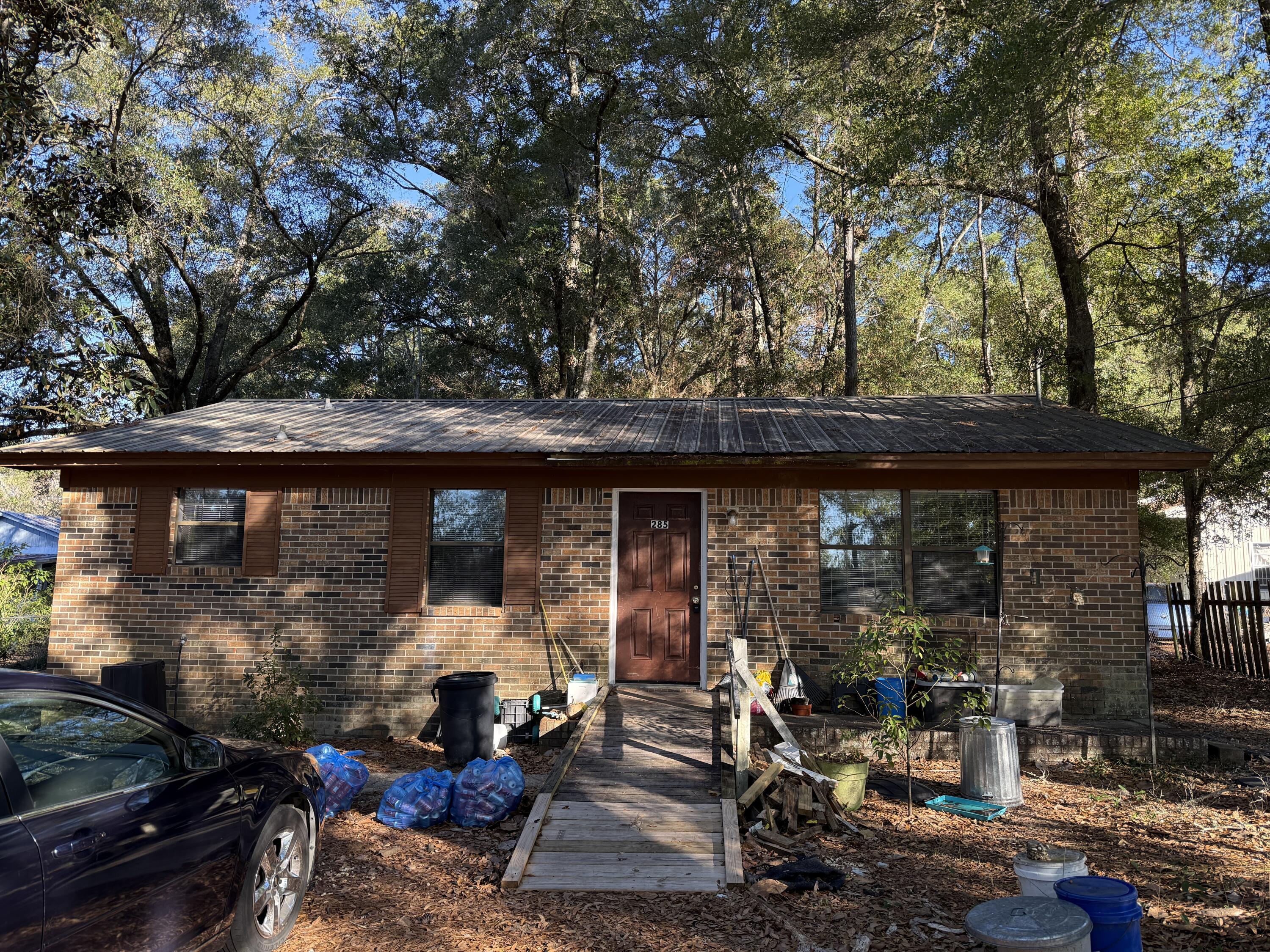 285 Loftin Street Defuniak Springs FL 32435