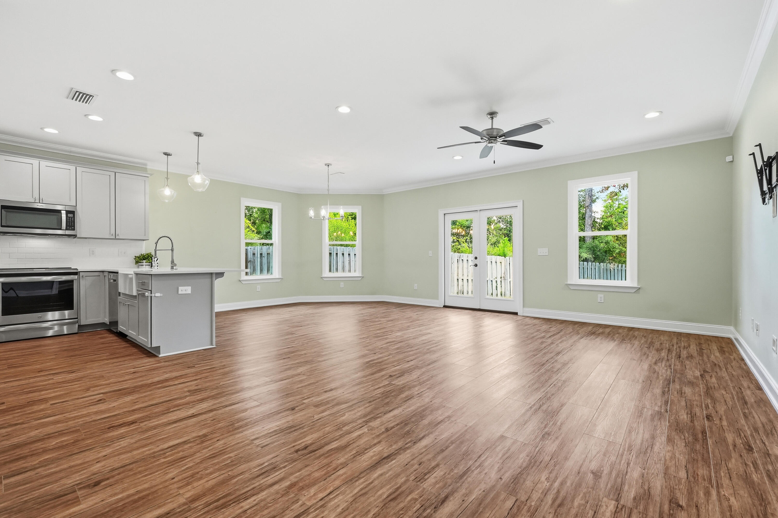 521 Johnson Street Valparaiso FL 32580