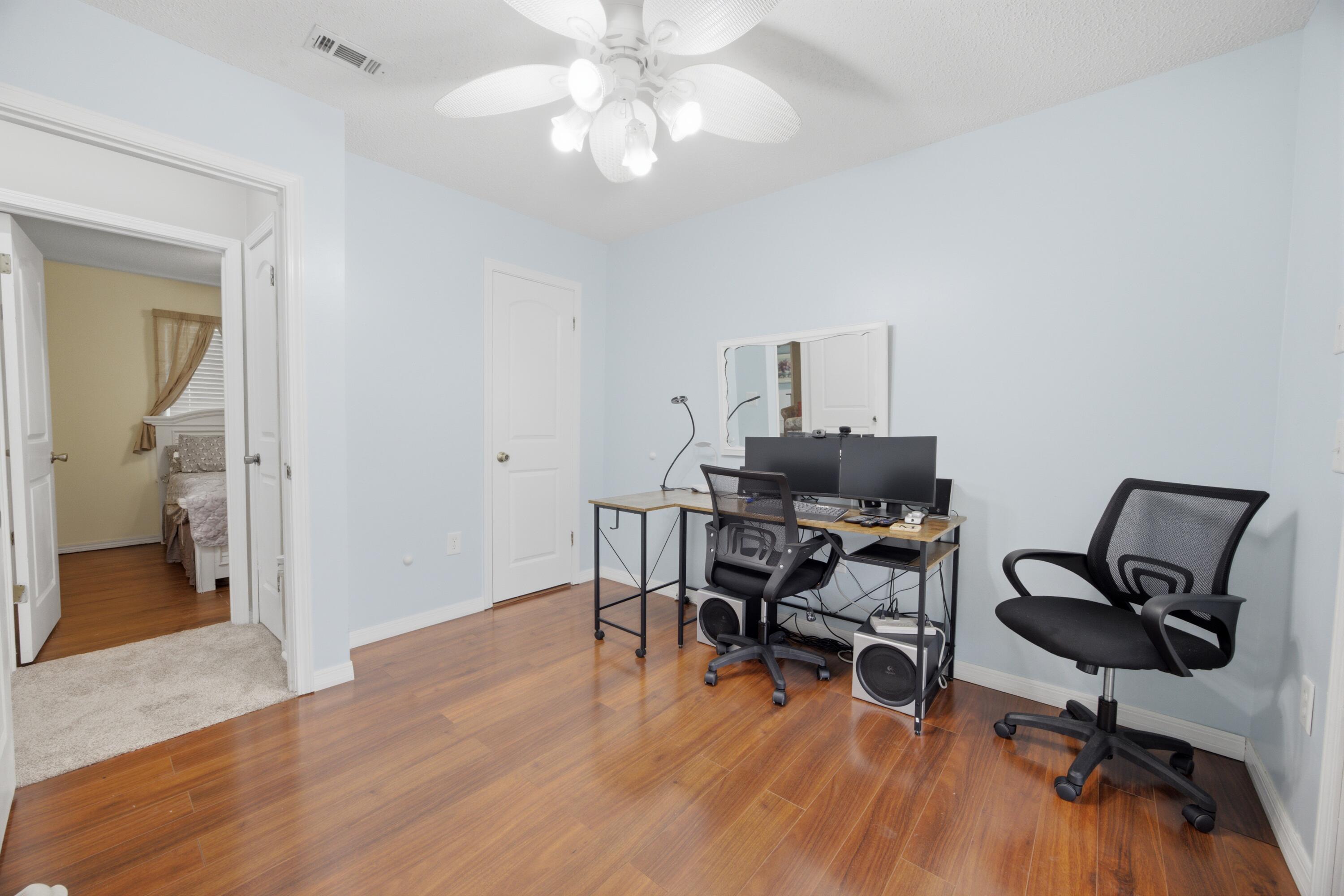 220 W Walker Circle Crestview FL 32539