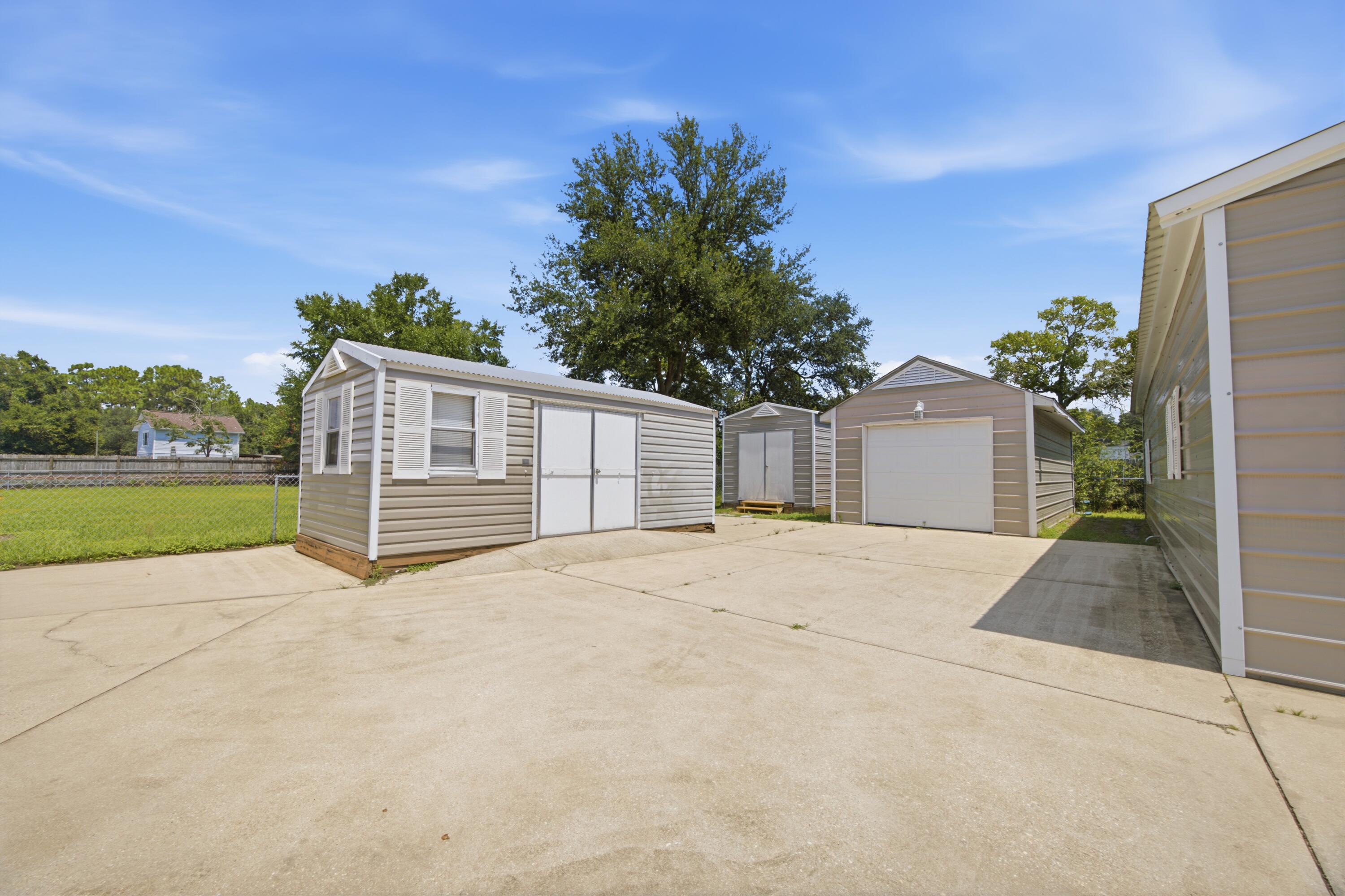 220 W Walker Circle Crestview FL 32539