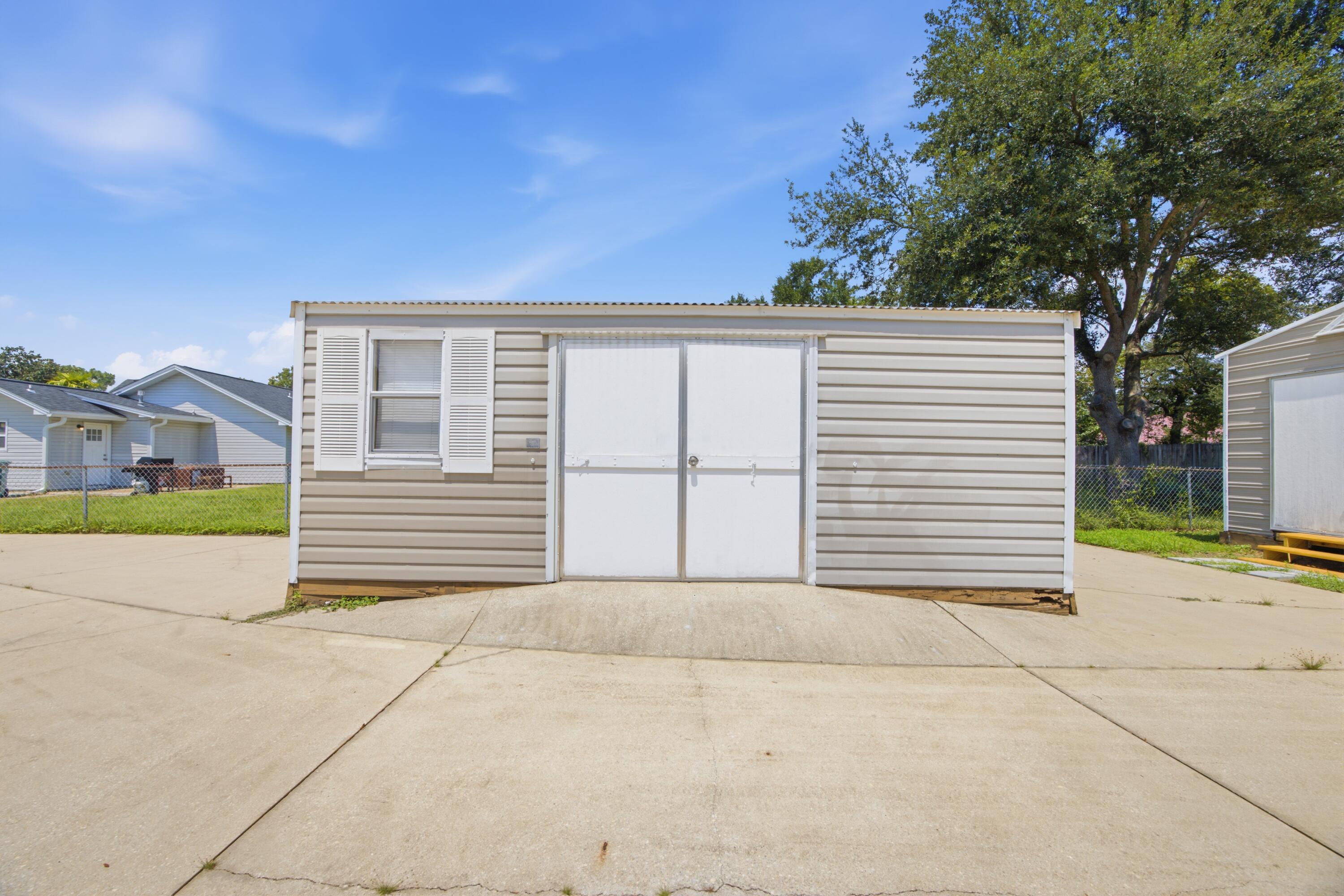 220 W Walker Circle Crestview FL 32539