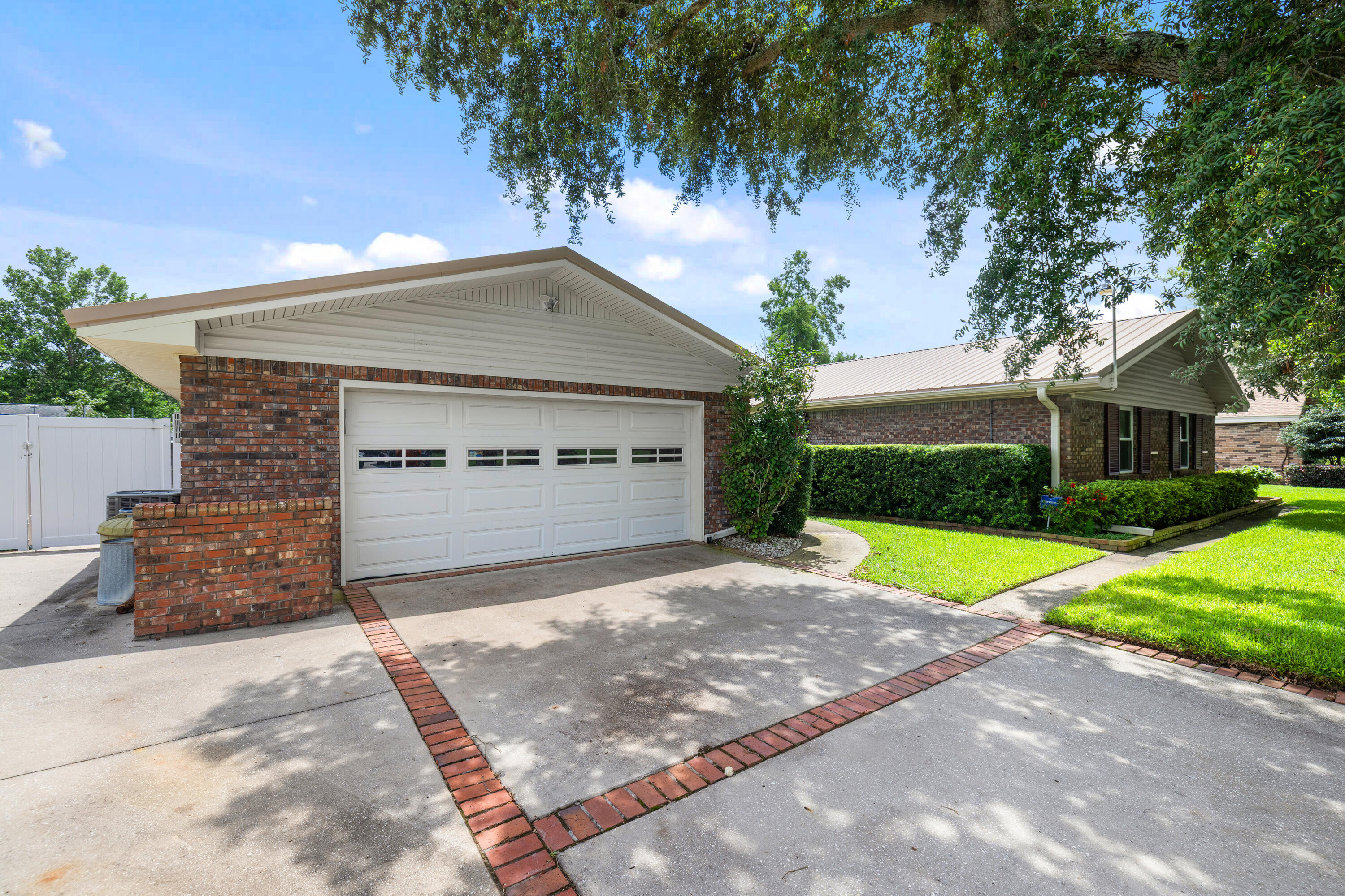 21 Pebble Beach Drive Shalimar FL 32579