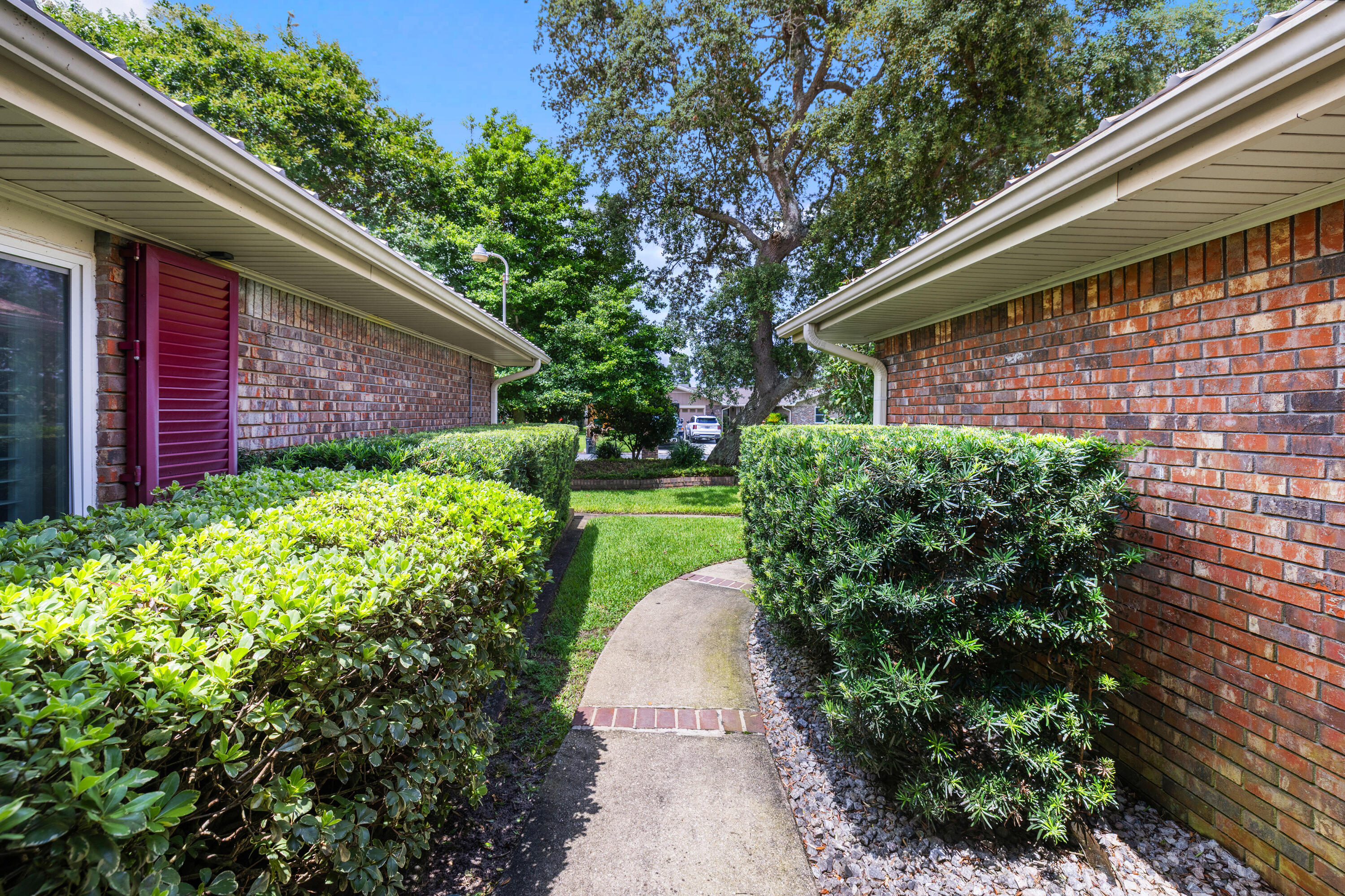 21 Pebble Beach Drive Shalimar FL 32579
