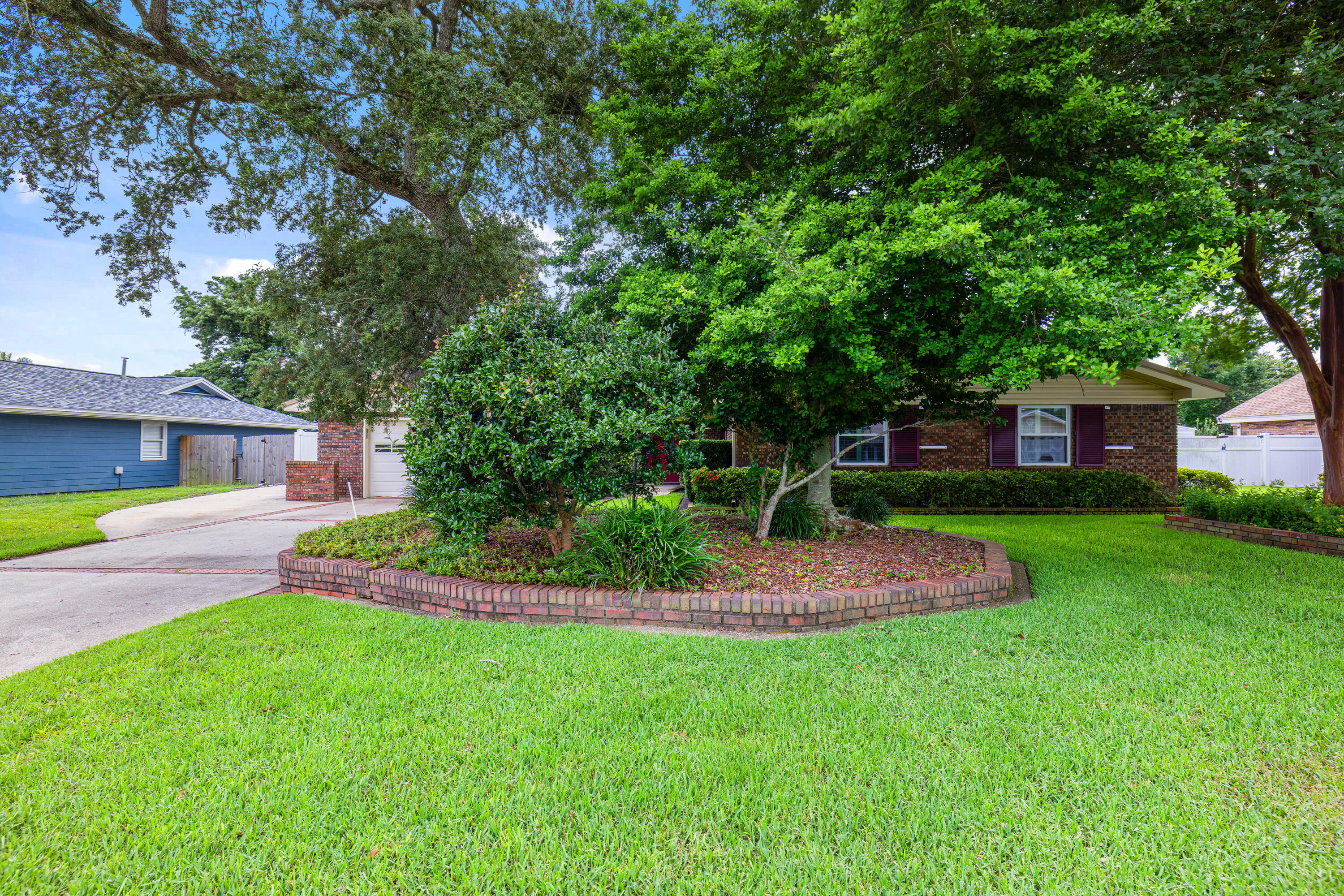21 Pebble Beach Drive Shalimar FL 32579