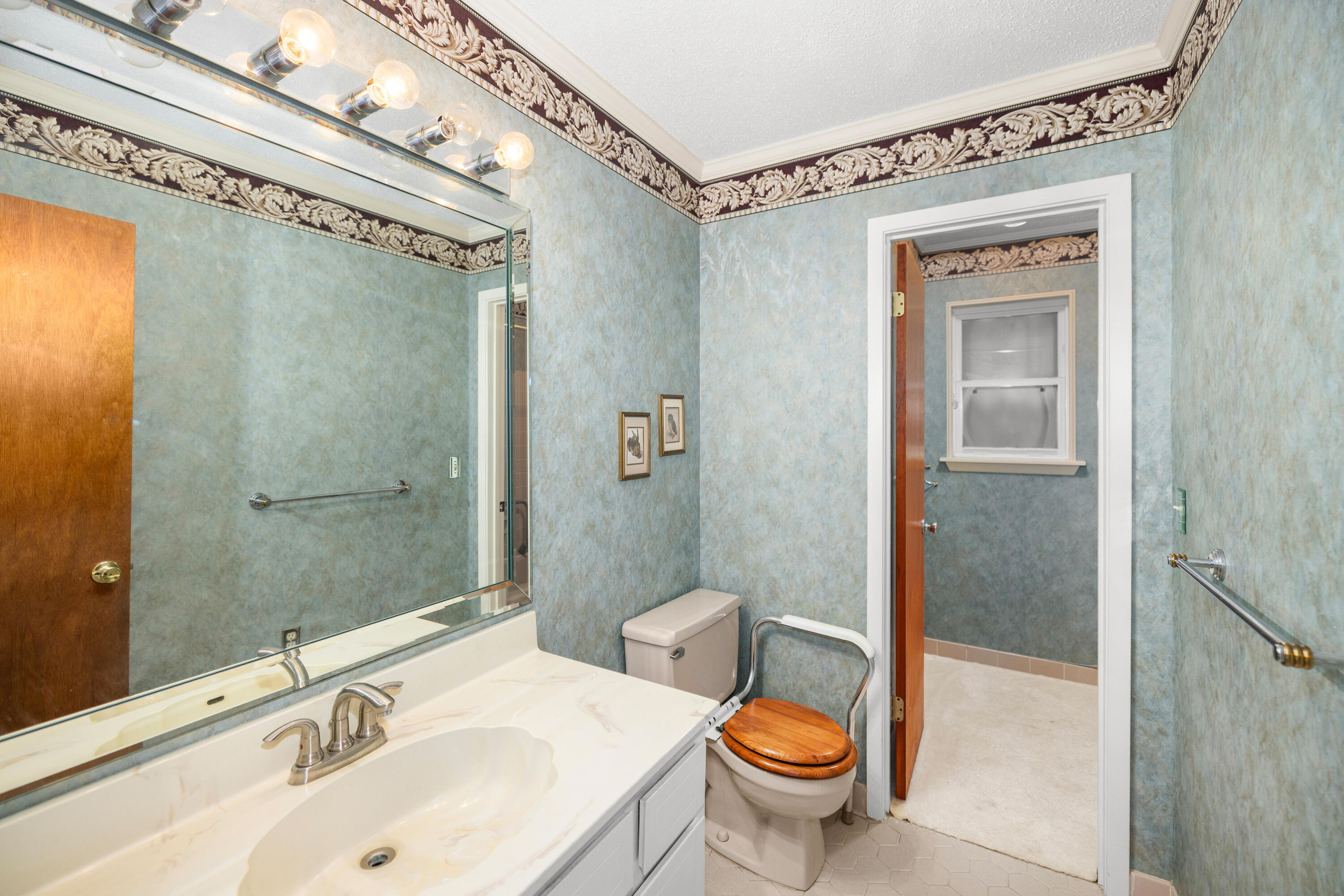 21 Pebble Beach Drive Shalimar FL 32579