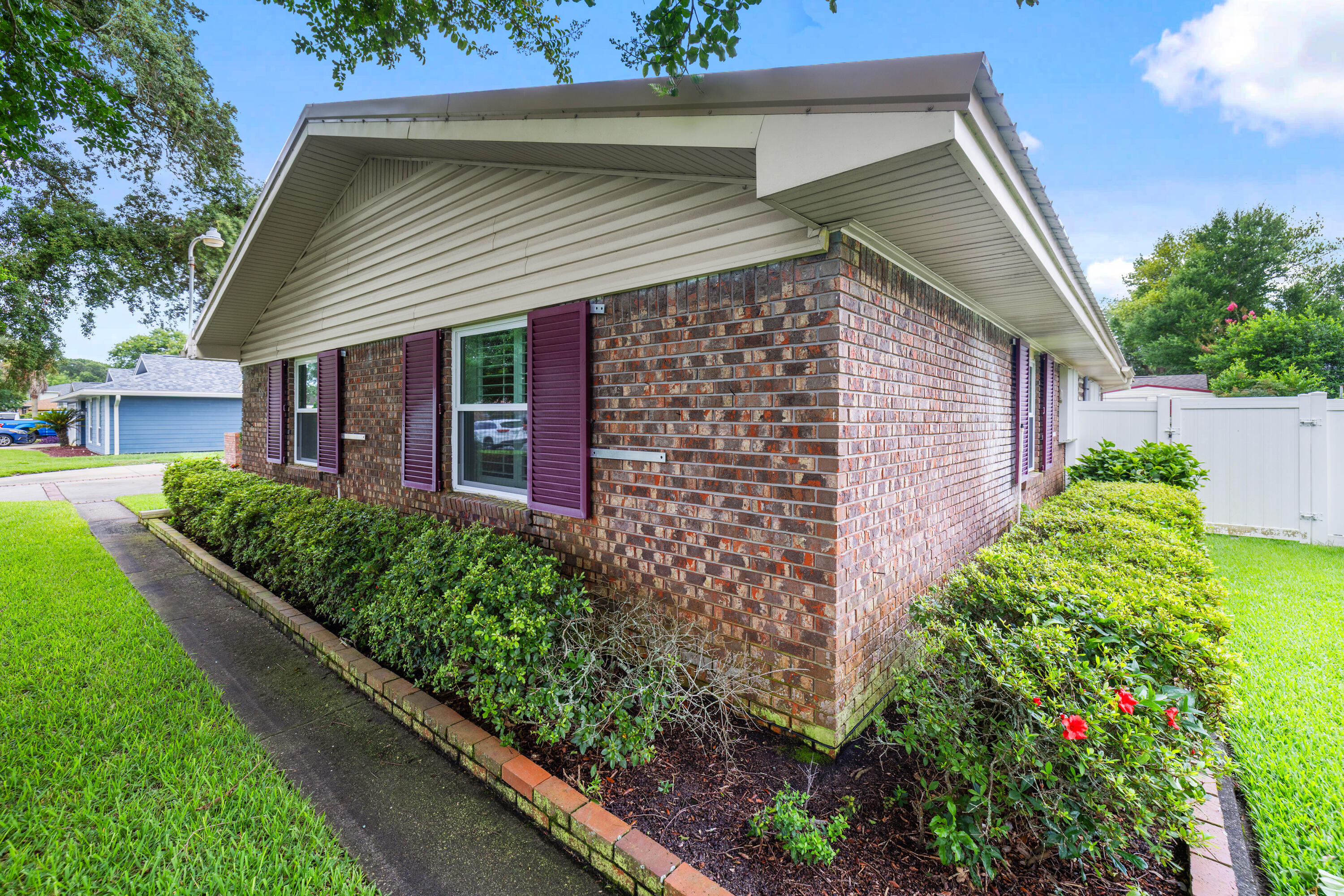 21 Pebble Beach Drive Shalimar FL 32579