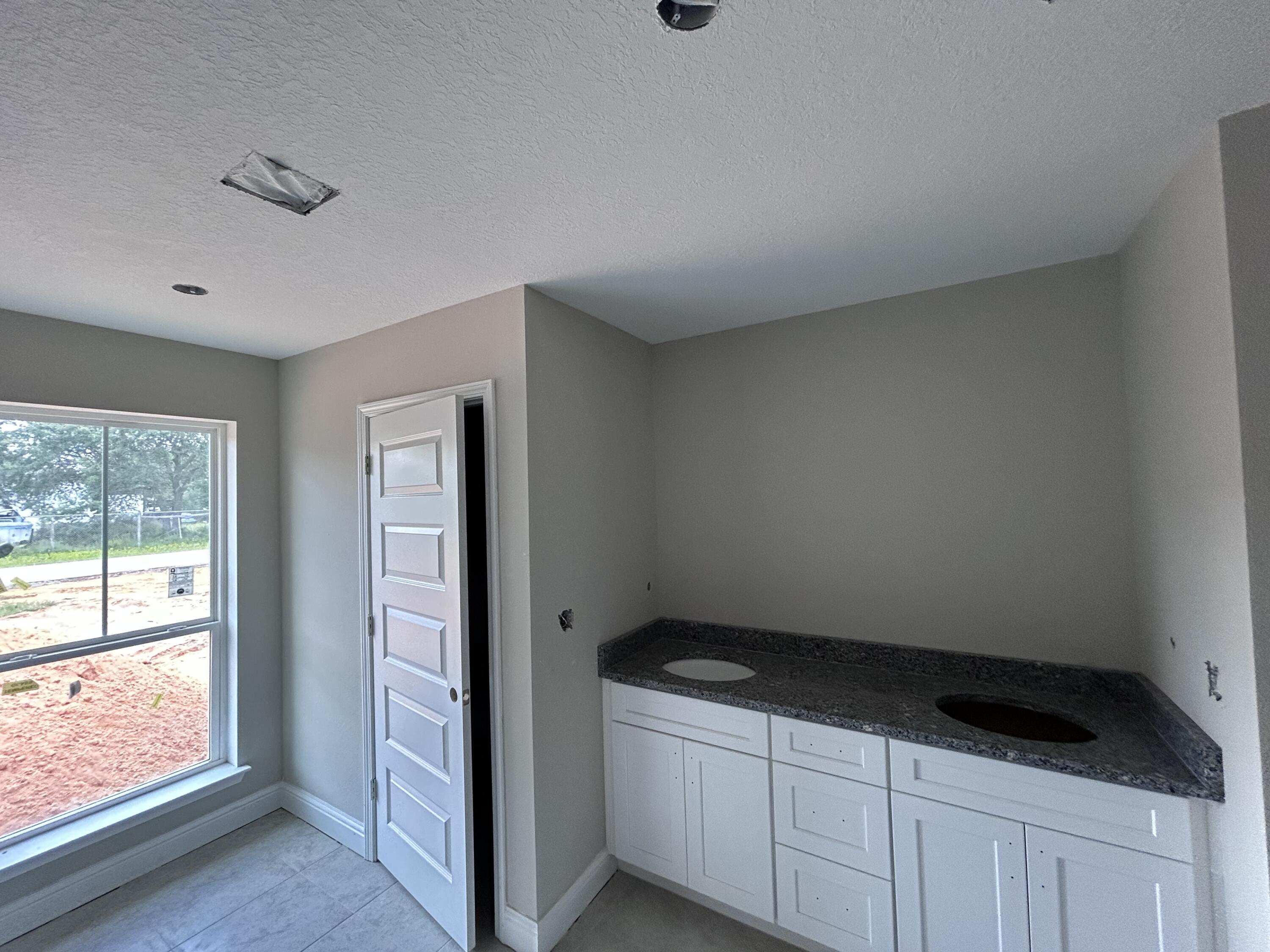 8143 Molina Street Navarre FL 32566