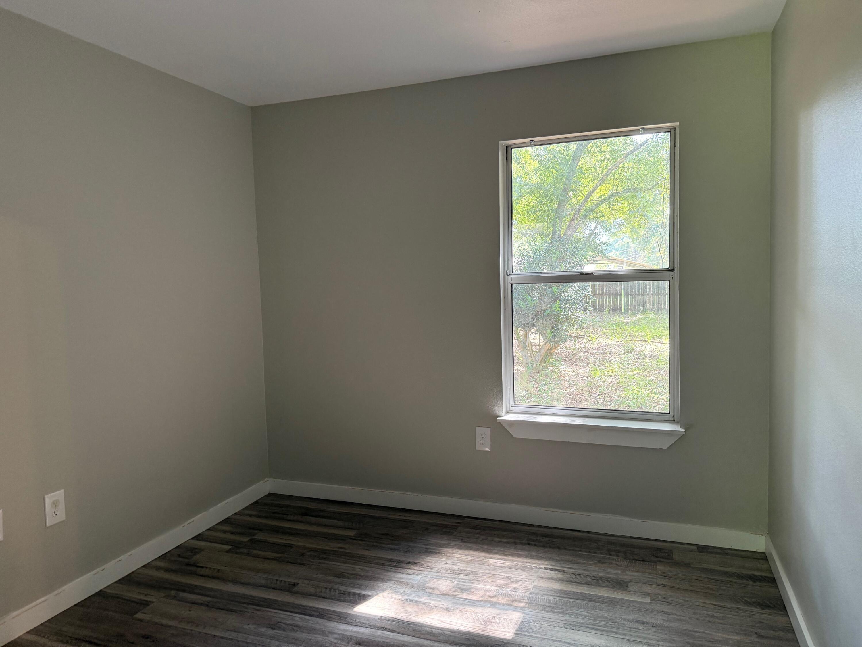 5809 Pinecrest Road Crestview FL 32539