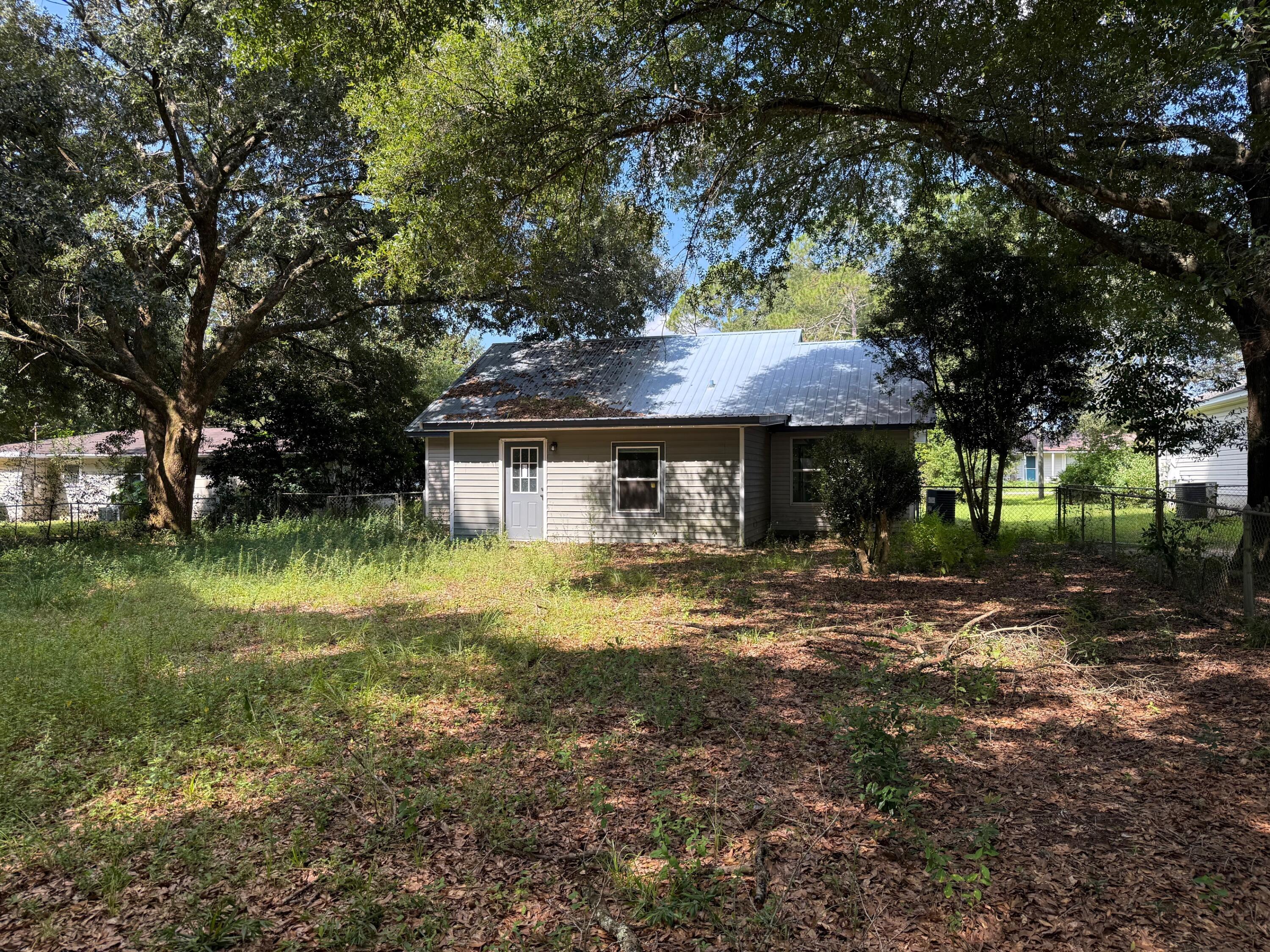 5809 Pinecrest Road Crestview FL 32539