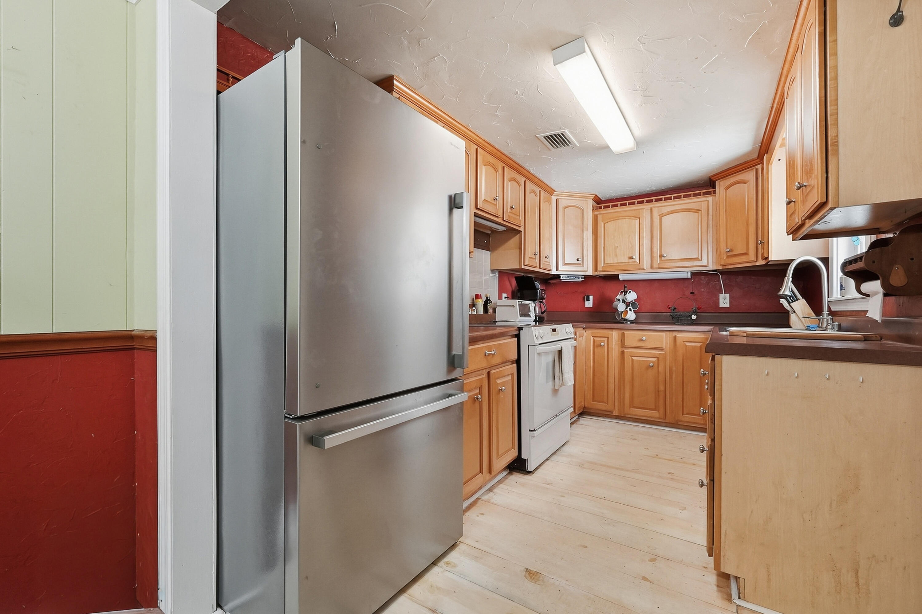 2098 S County Highway 183 Defuniak Springs FL 32435