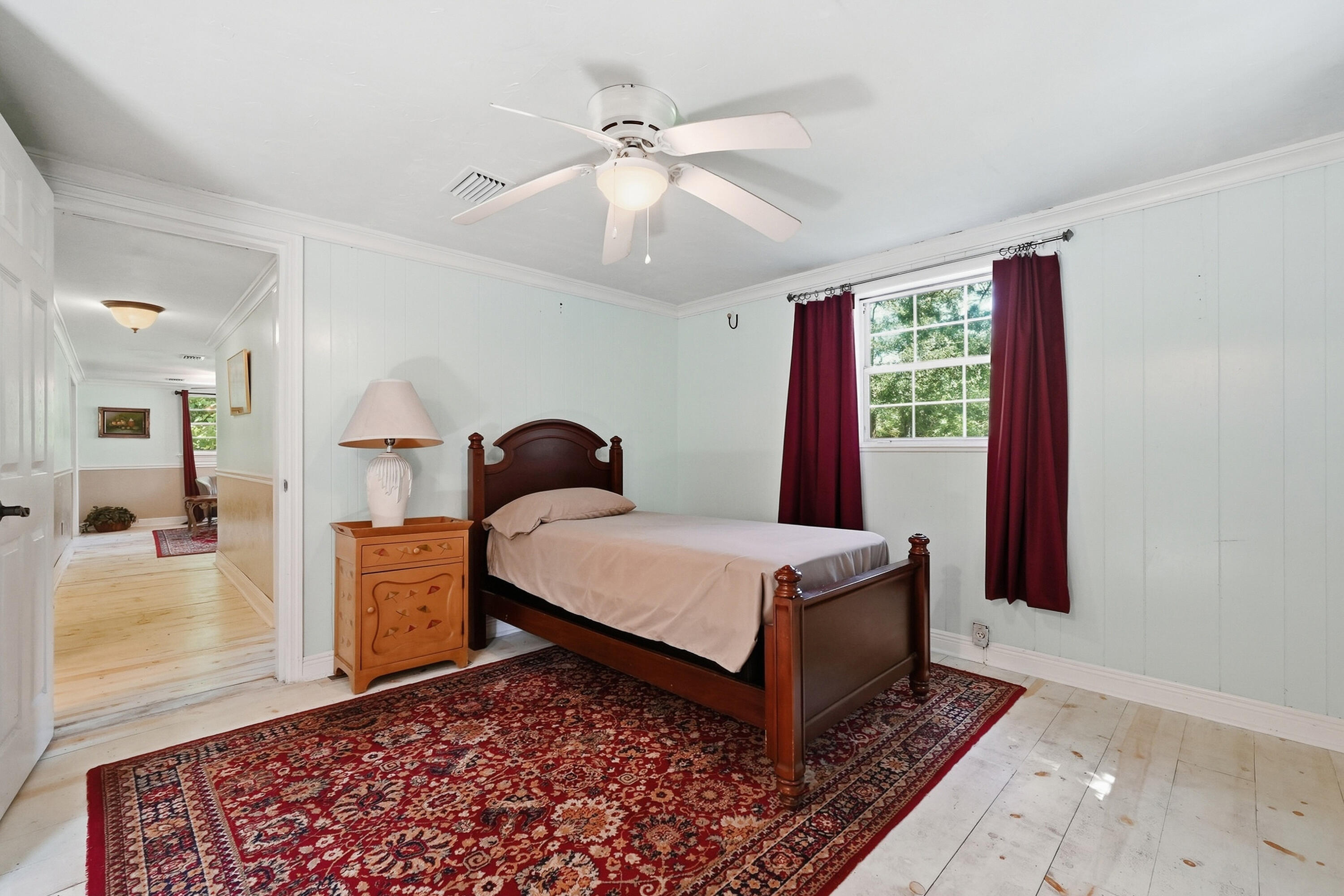 2098 S County Highway 183 Defuniak Springs FL 32435