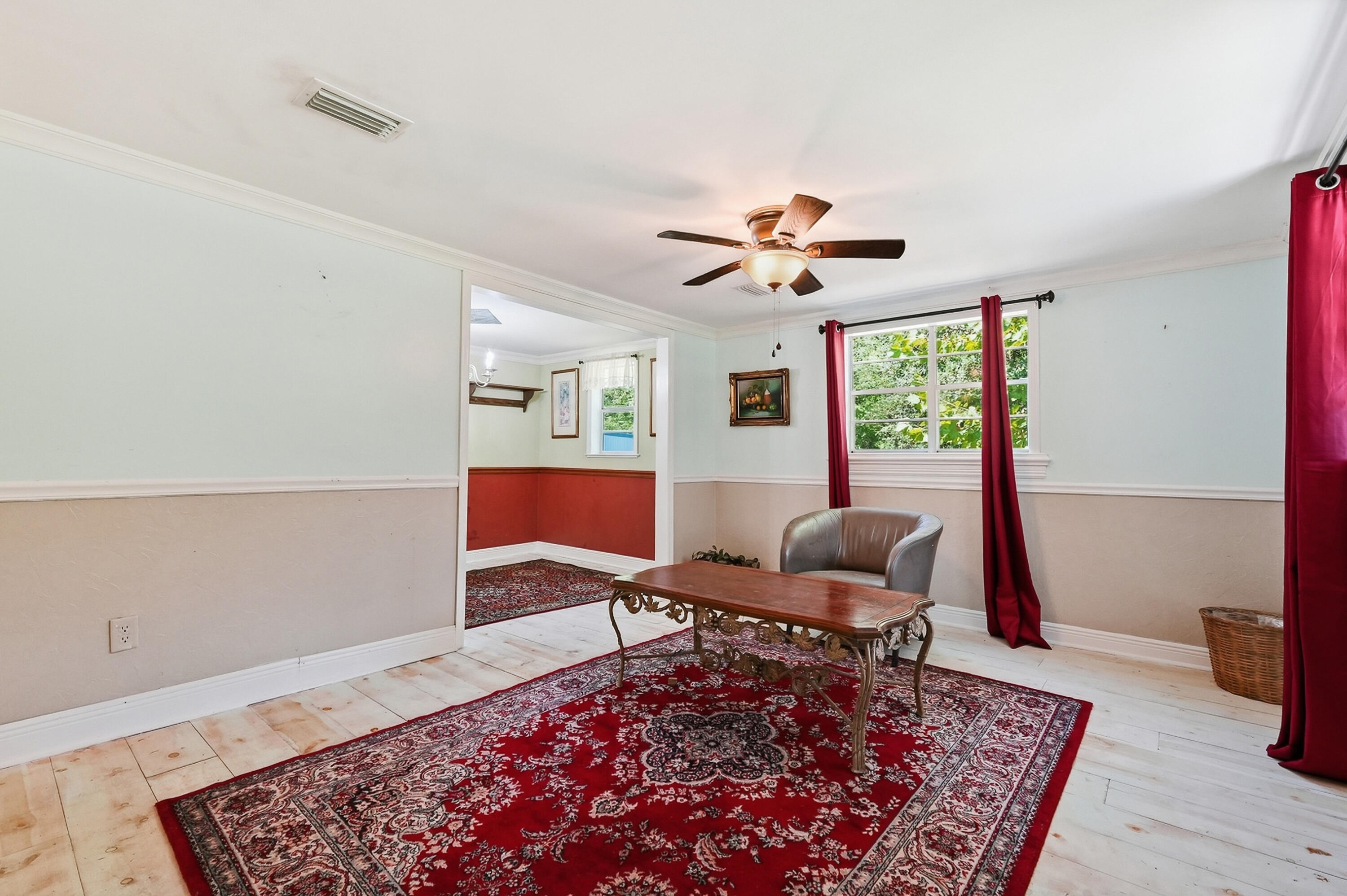 2098 S County Highway 183 Defuniak Springs FL 32435