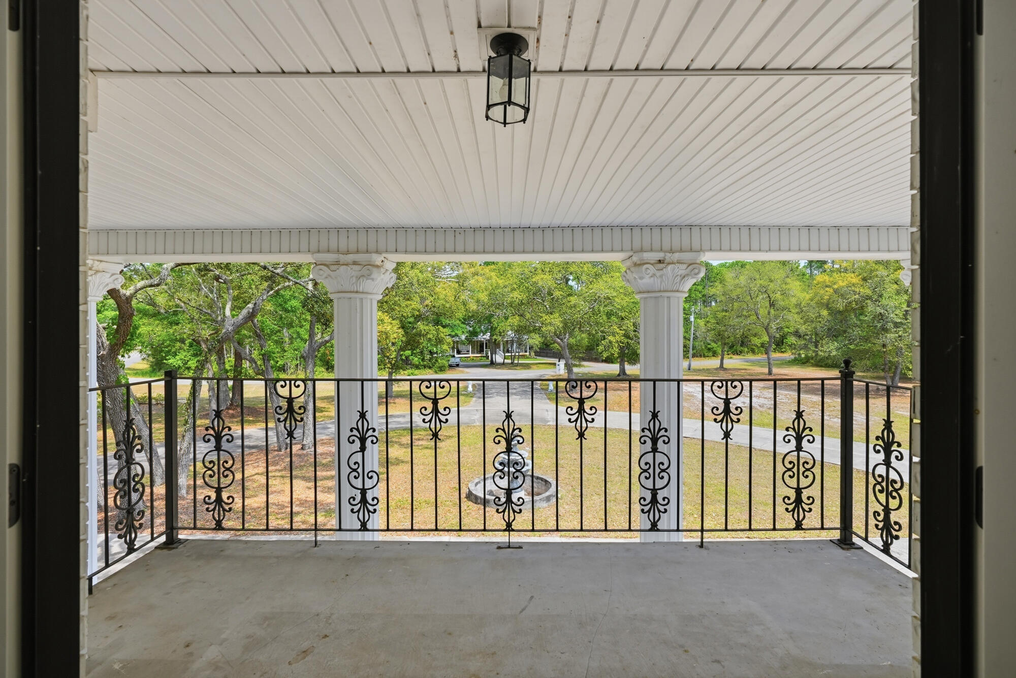 680 Mallet Bayou Road Freeport FL 32439