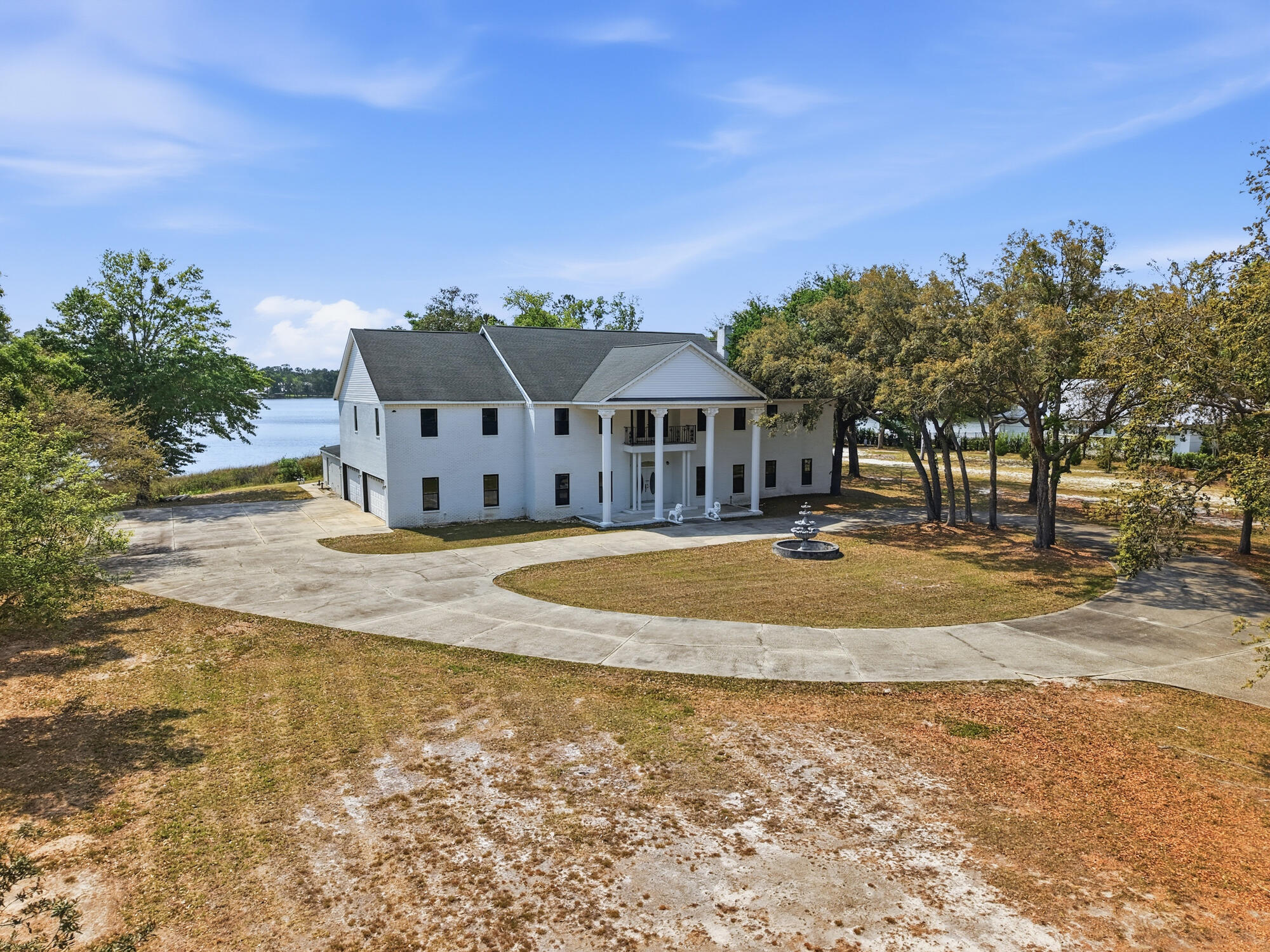680 Mallet Bayou Road Freeport FL 32439